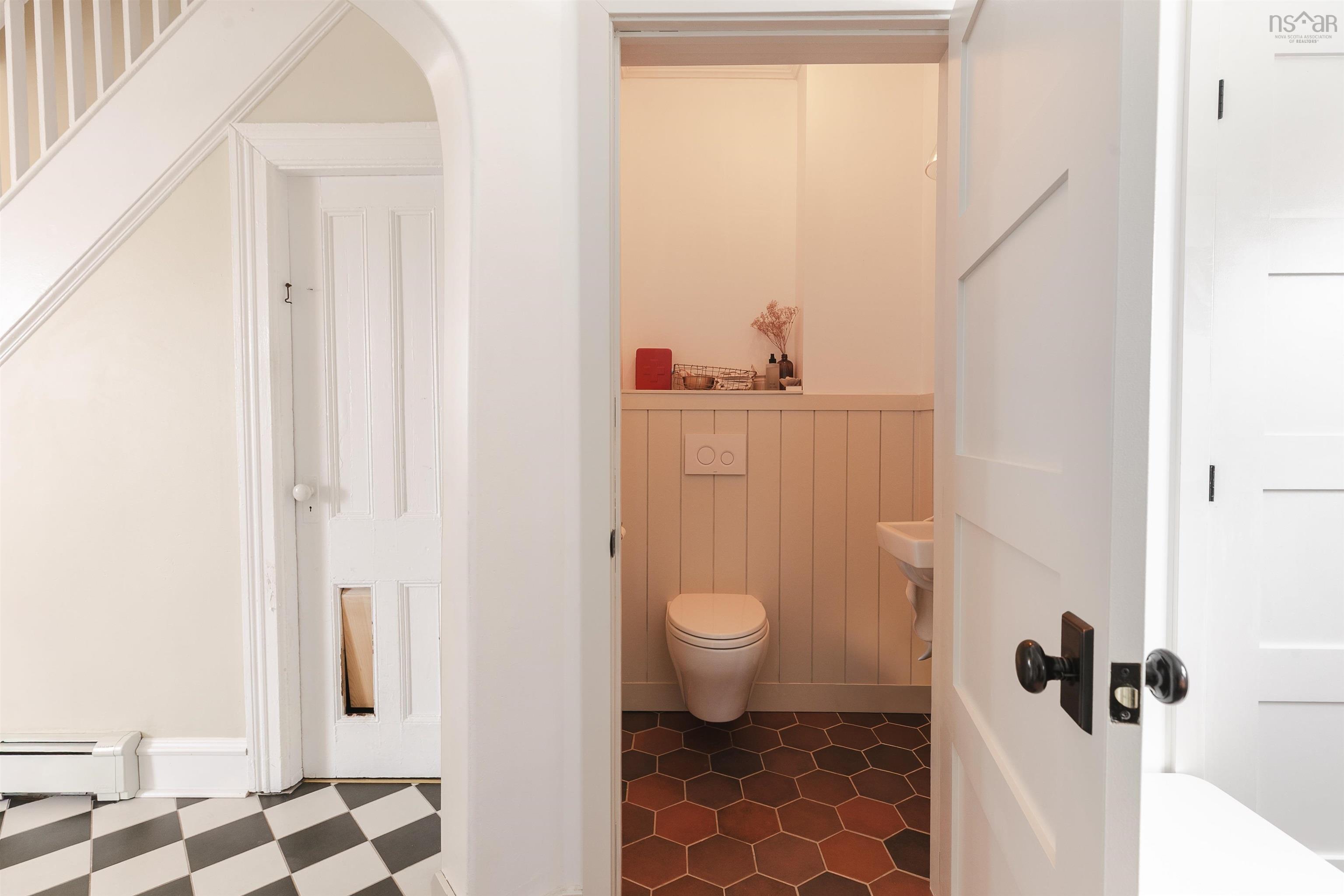 24 Thompson Street, Dartmouth, NS (MLS 202603001)