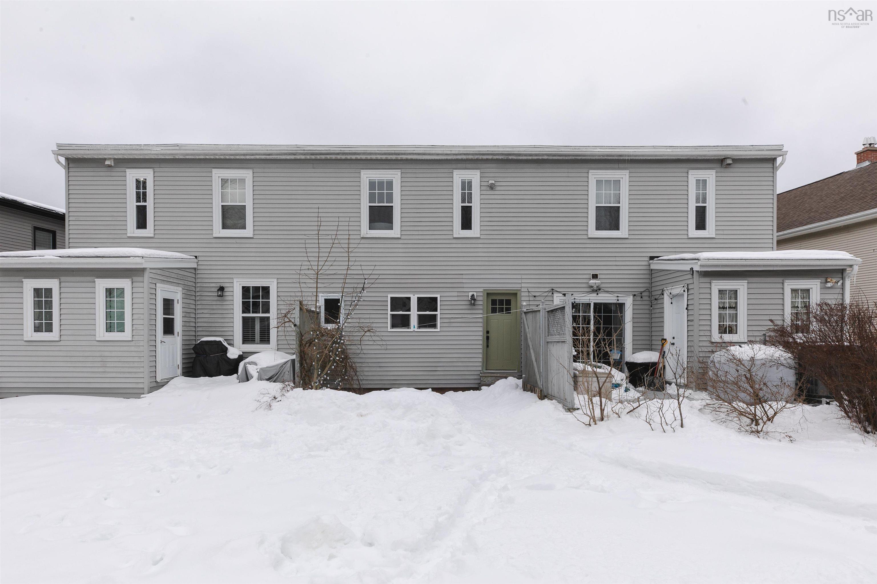 24 Thompson Street, Dartmouth, NS (MLS 202603001)