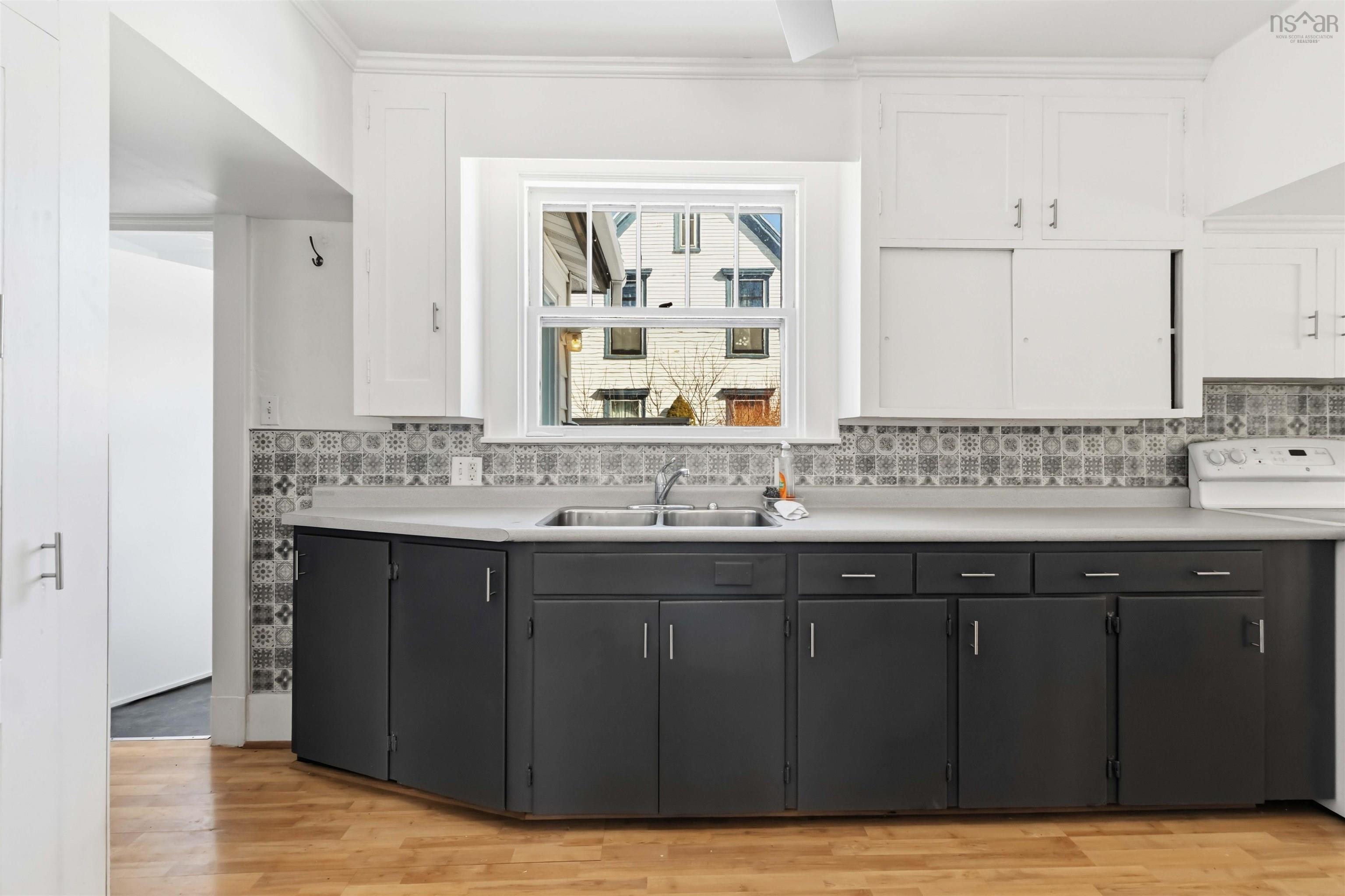 $584,900.00: 41 Alexandra Avenue, Bridgewater