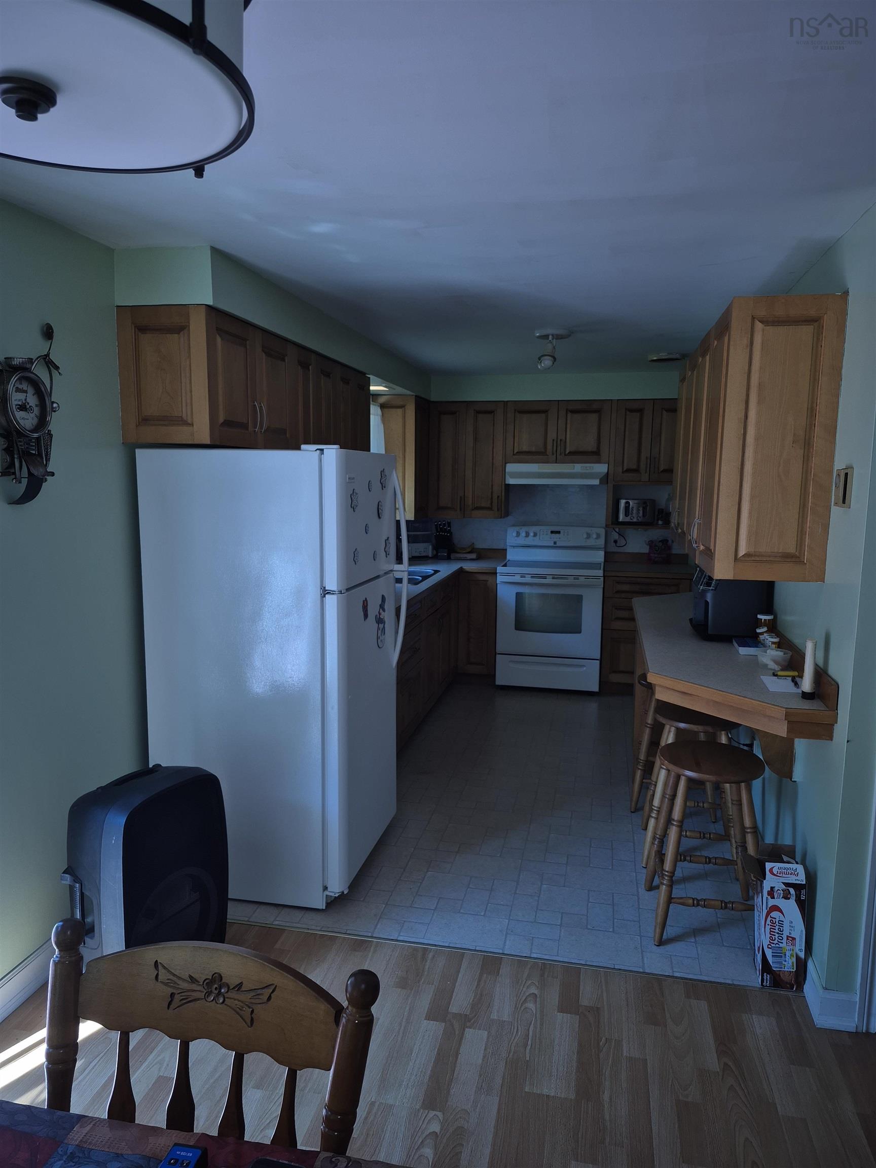 $412,000.00: 1815 Northwest Road, Blockhouse