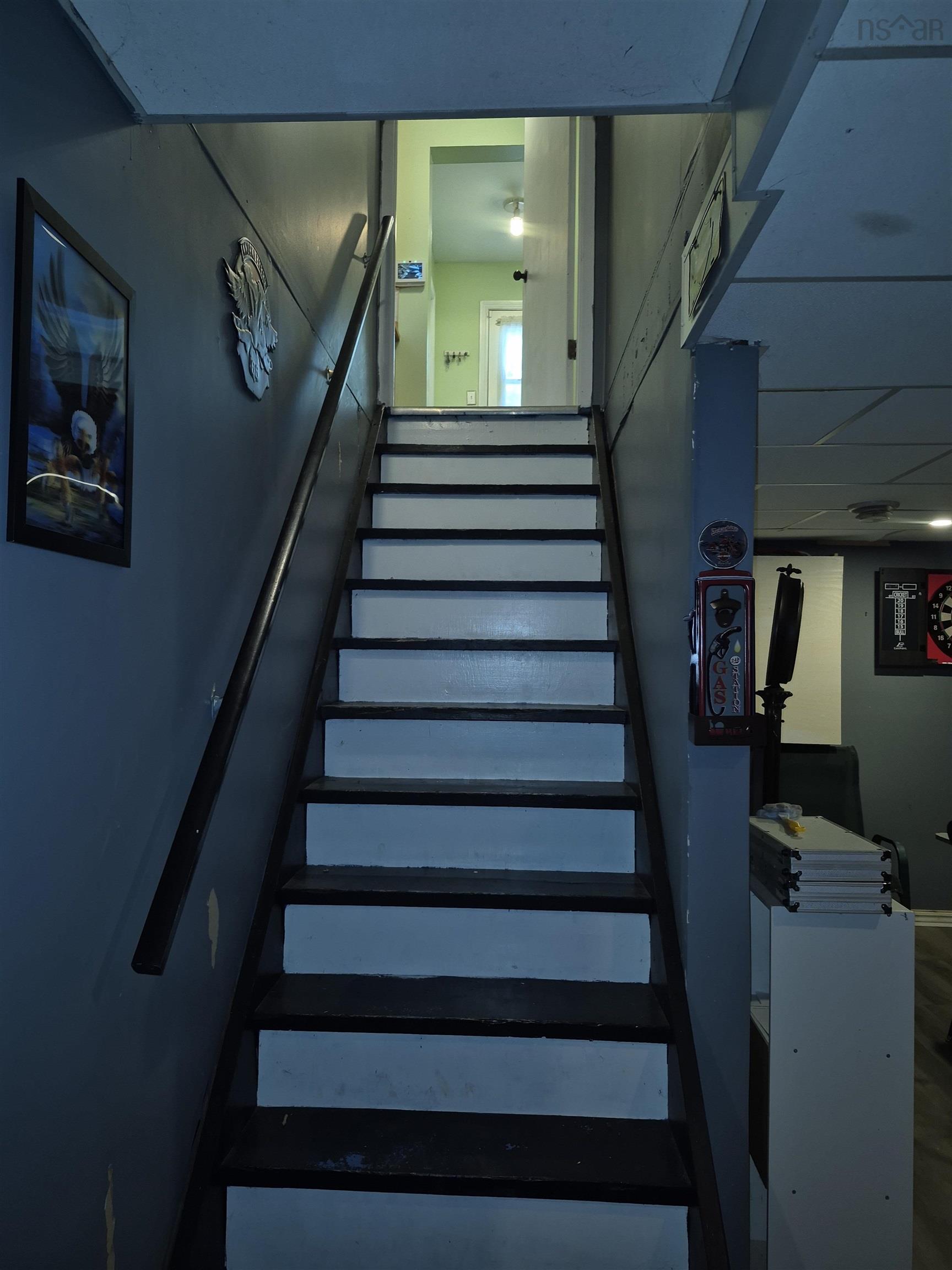 $412,000.00: 1815 Northwest Road, Blockhouse