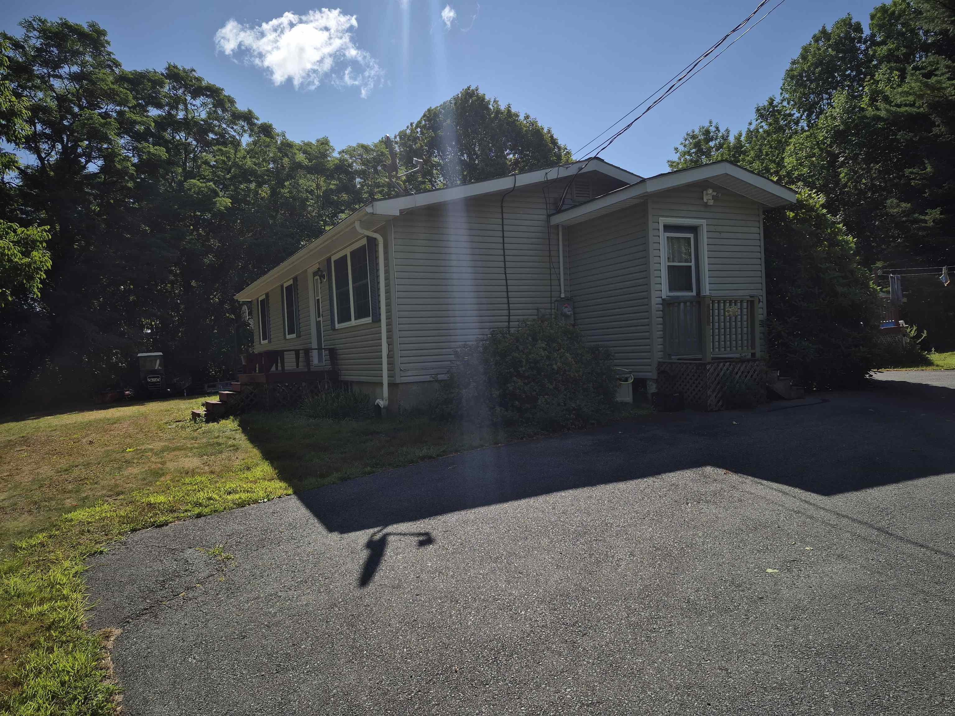 $412,000.00: 1815 Northwest Road, Blockhouse