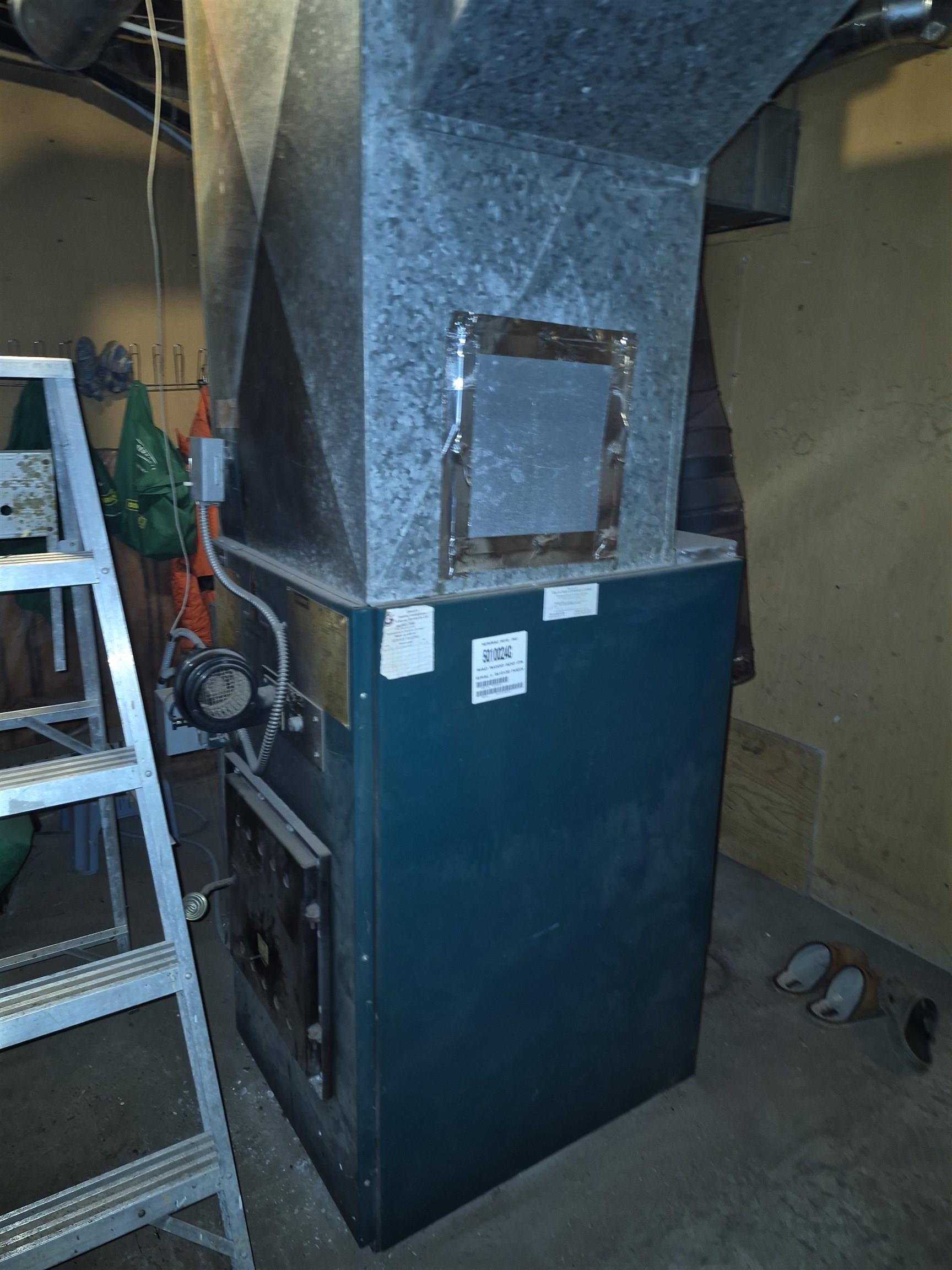 $412,000.00: 1815 Northwest Road, Blockhouse