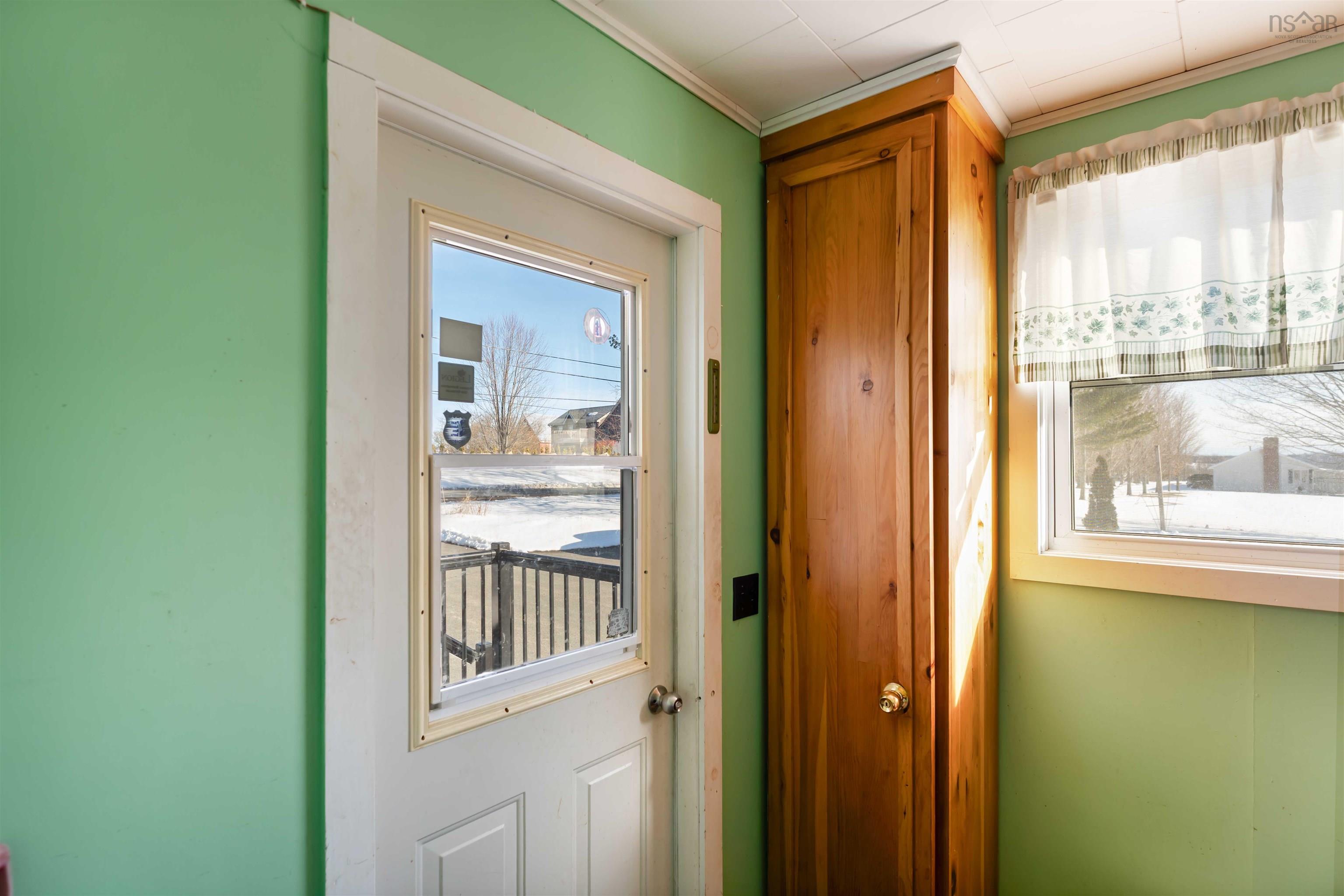 $485,000.00: 1430 Highway 341, Upper Canard