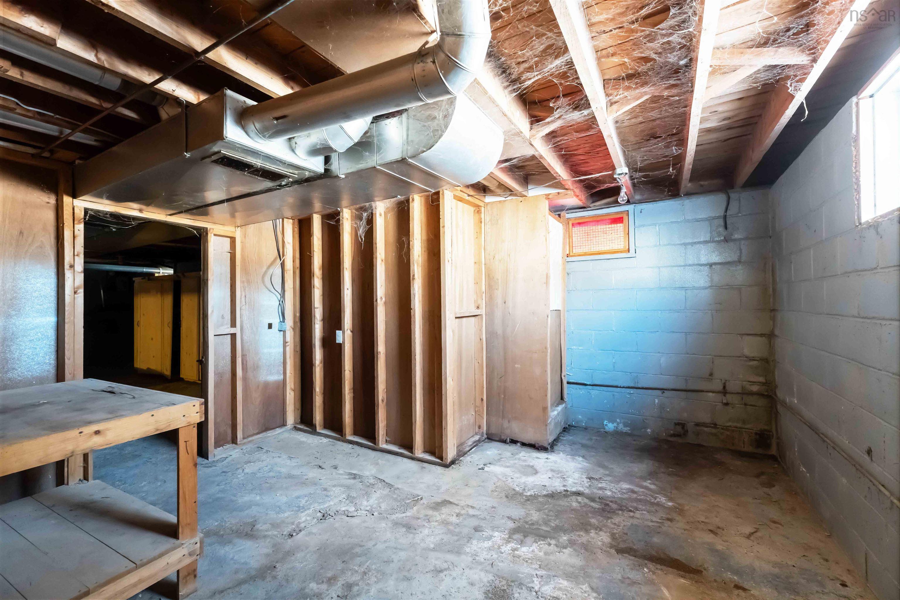 $485,000.00: 1430 Highway 341, Upper Canard