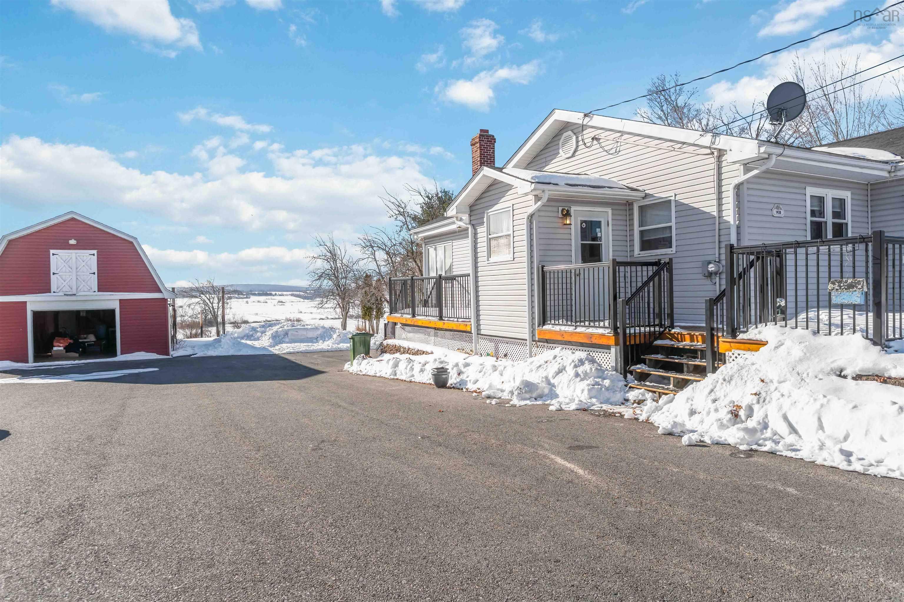 $485,000.00: 1430 Highway 341, Upper Canard