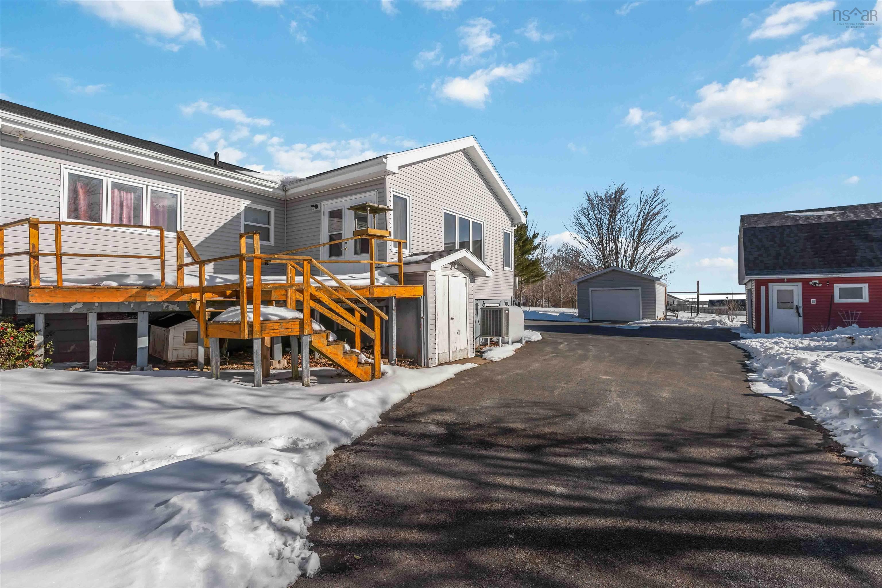 $485,000.00: 1430 Highway 341, Upper Canard