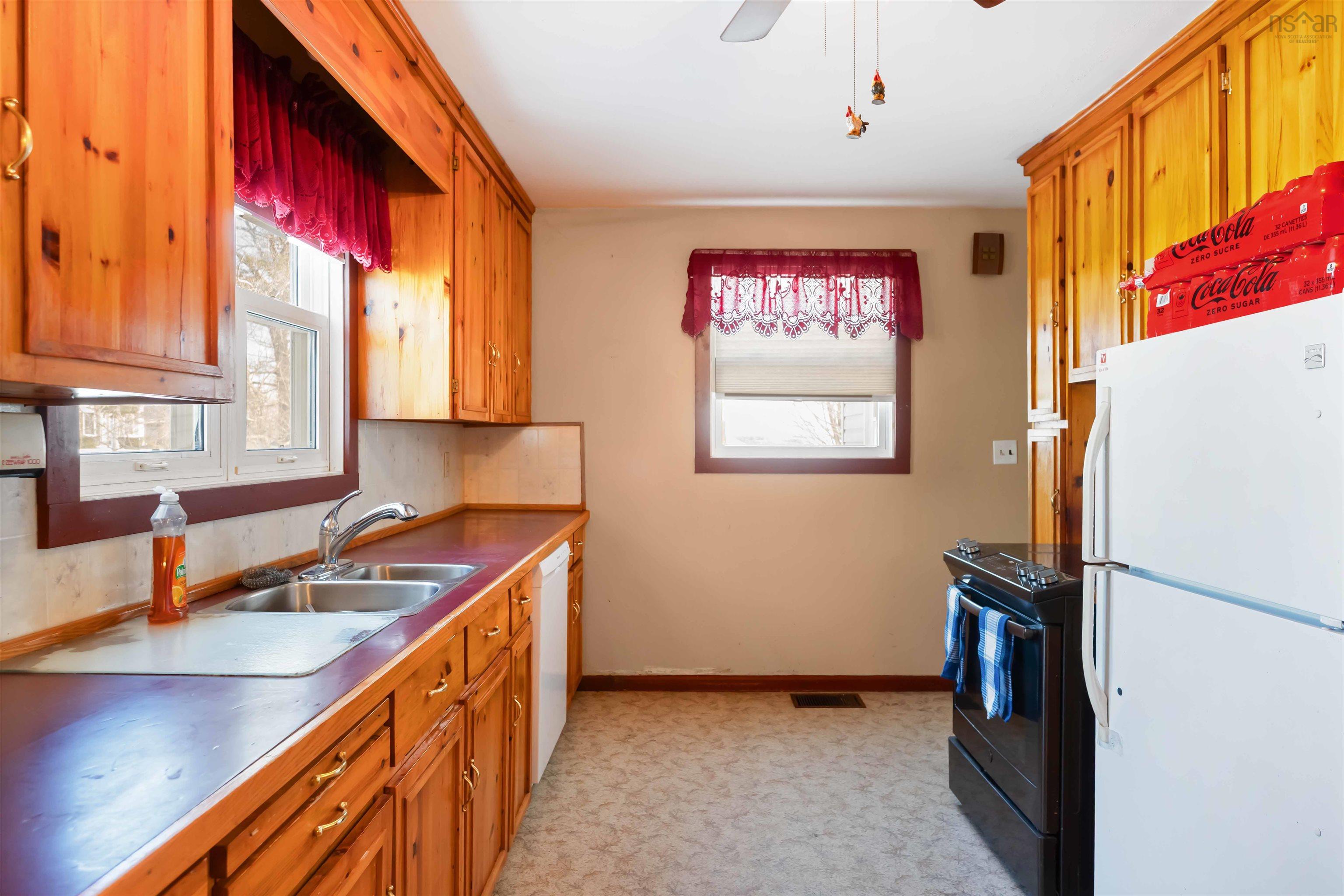 $485,000.00: 1430 Highway 341, Upper Canard