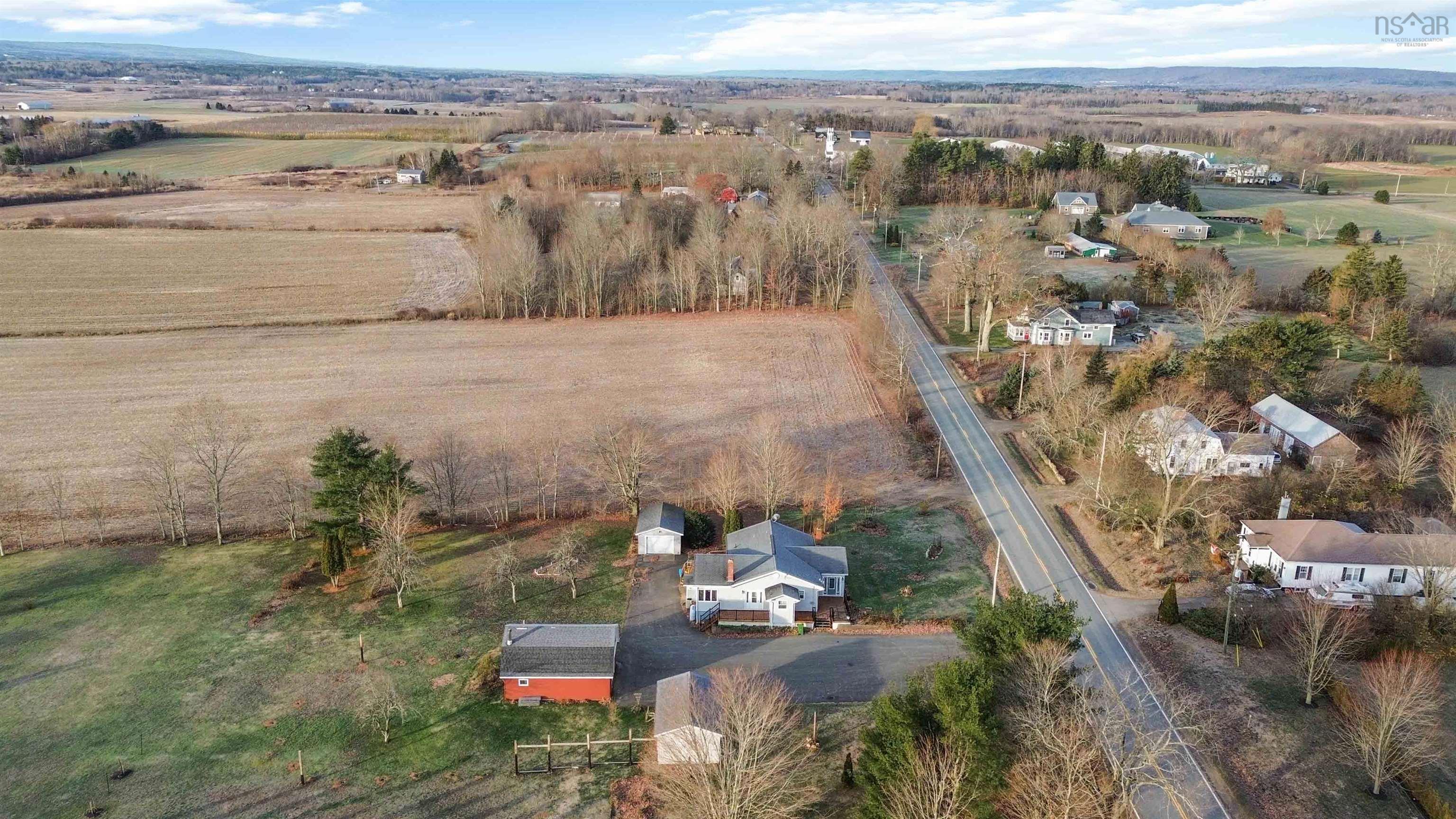 $485,000.00: 1430 Highway 341, Upper Canard