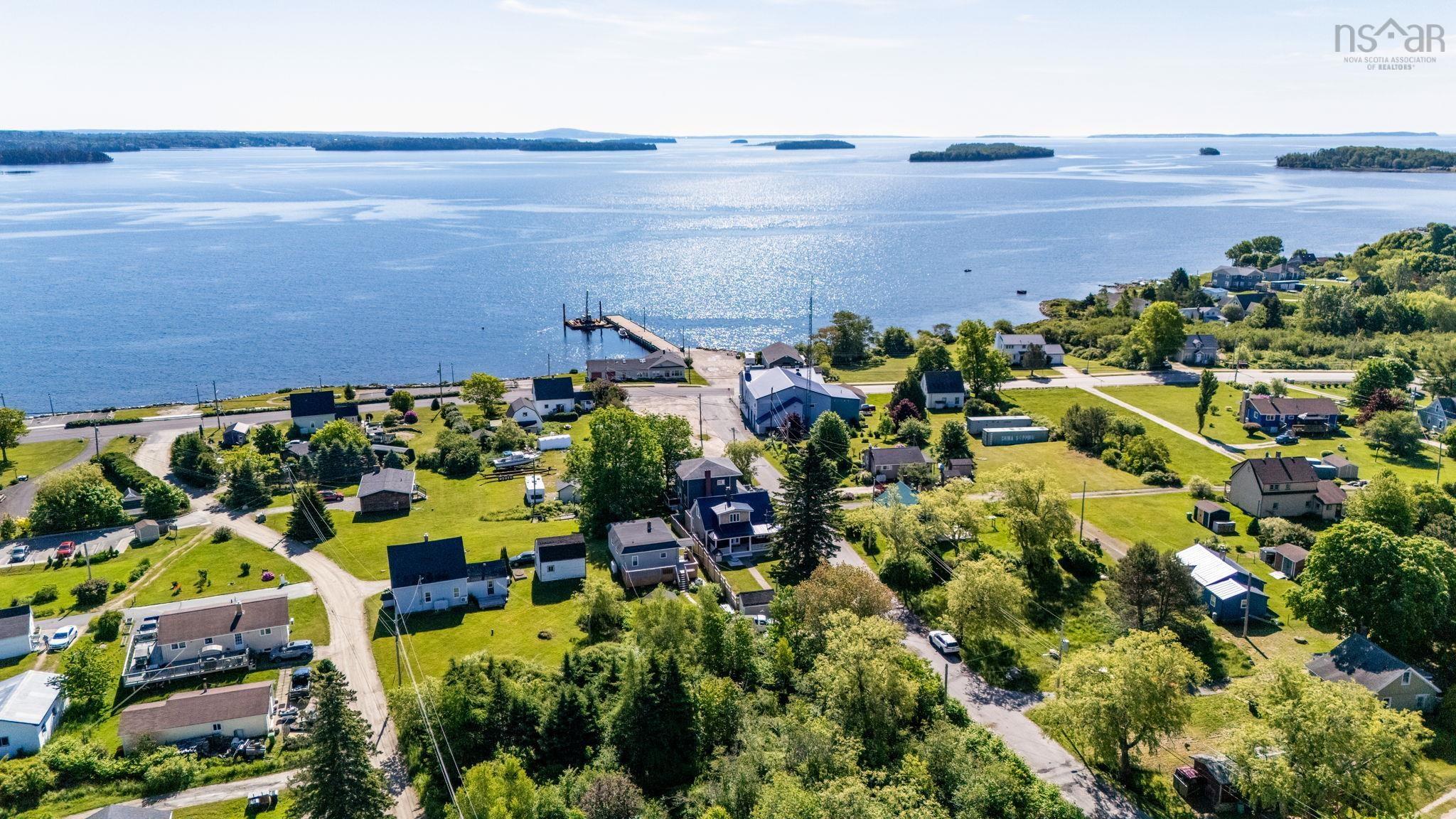 $624,900.00: 24 Station Road, Western Shore