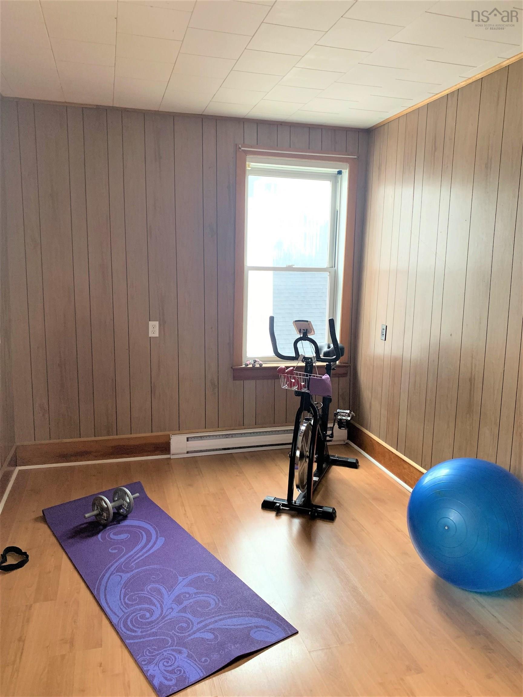 $249,900.00: 6 Junction Road, Springhill