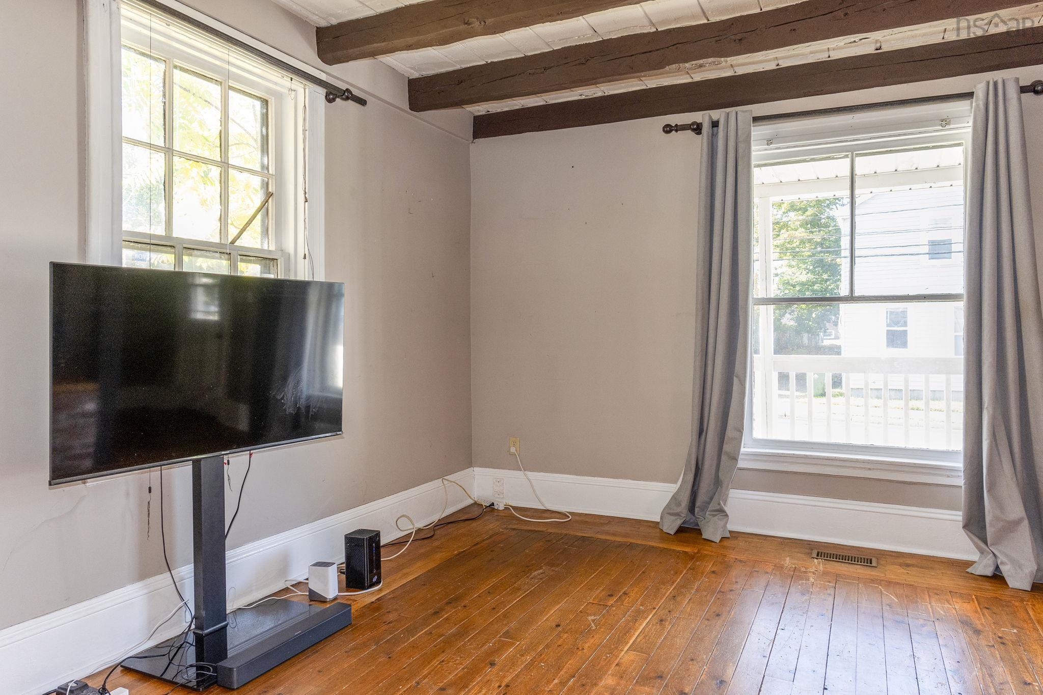 $285,000.00: 503 Robie Street, Truro