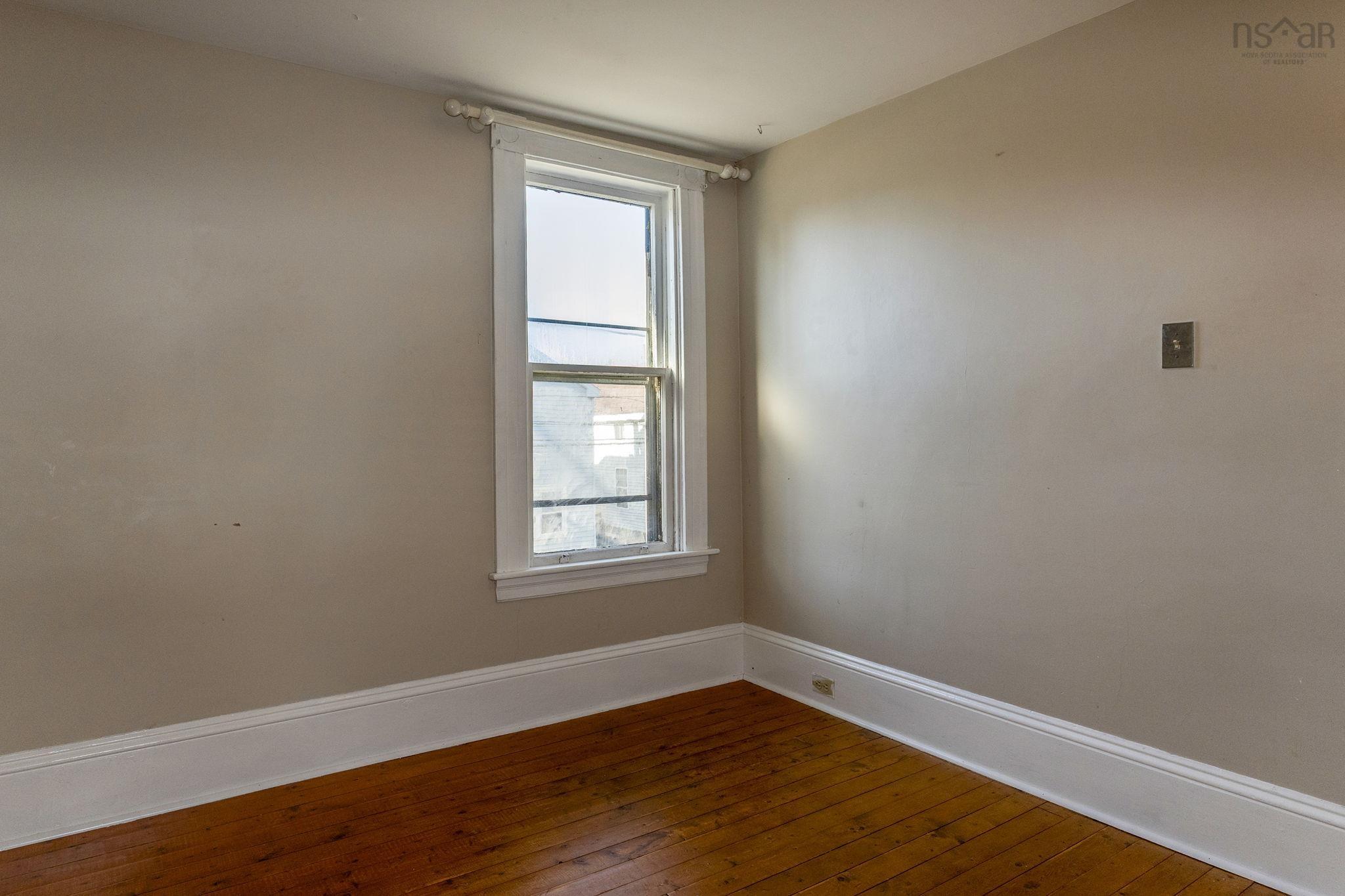 $285,000.00: 503 Robie Street, Truro