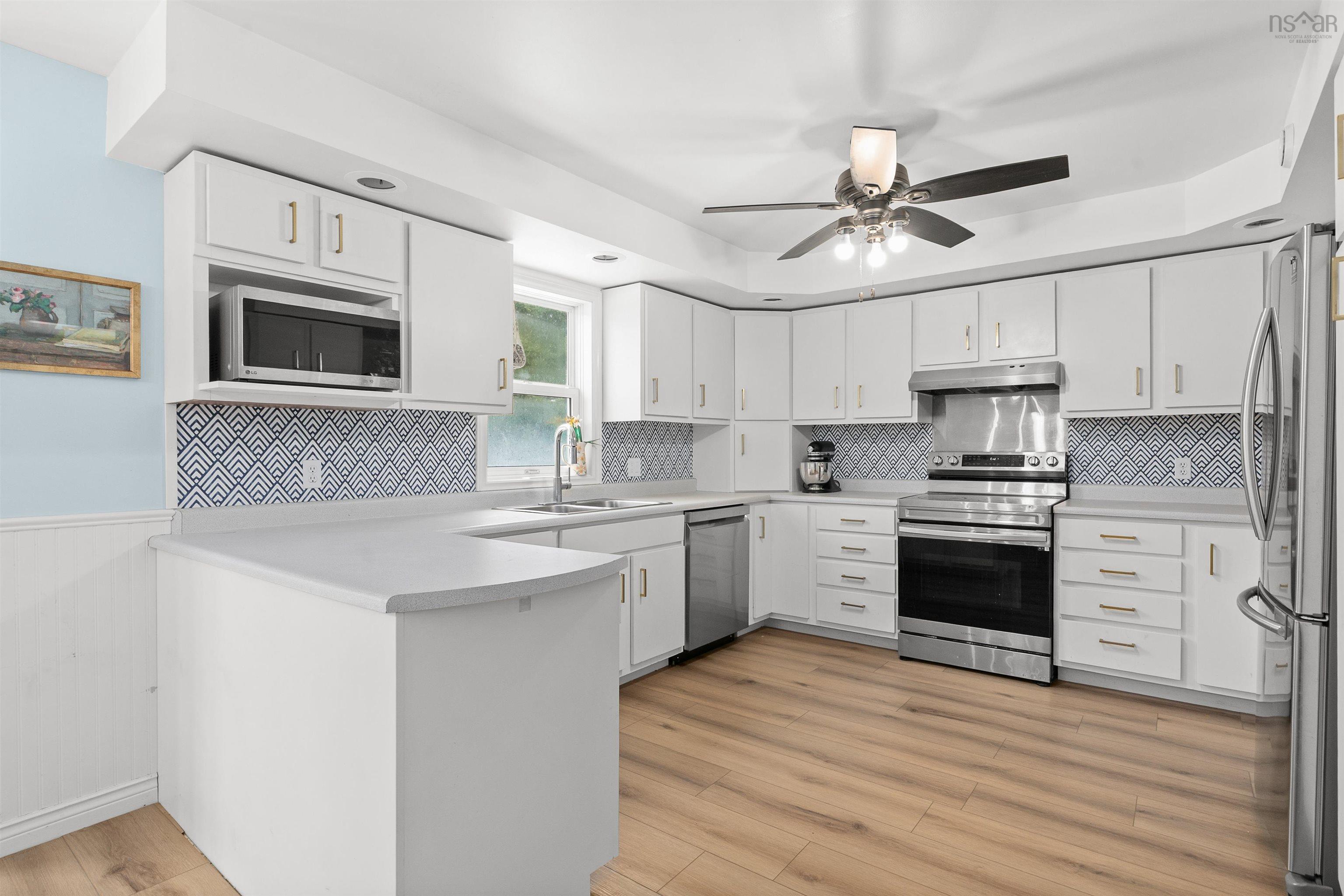 9 Pacific Avenue, Cole Harbour, NS (MLS 202603023)