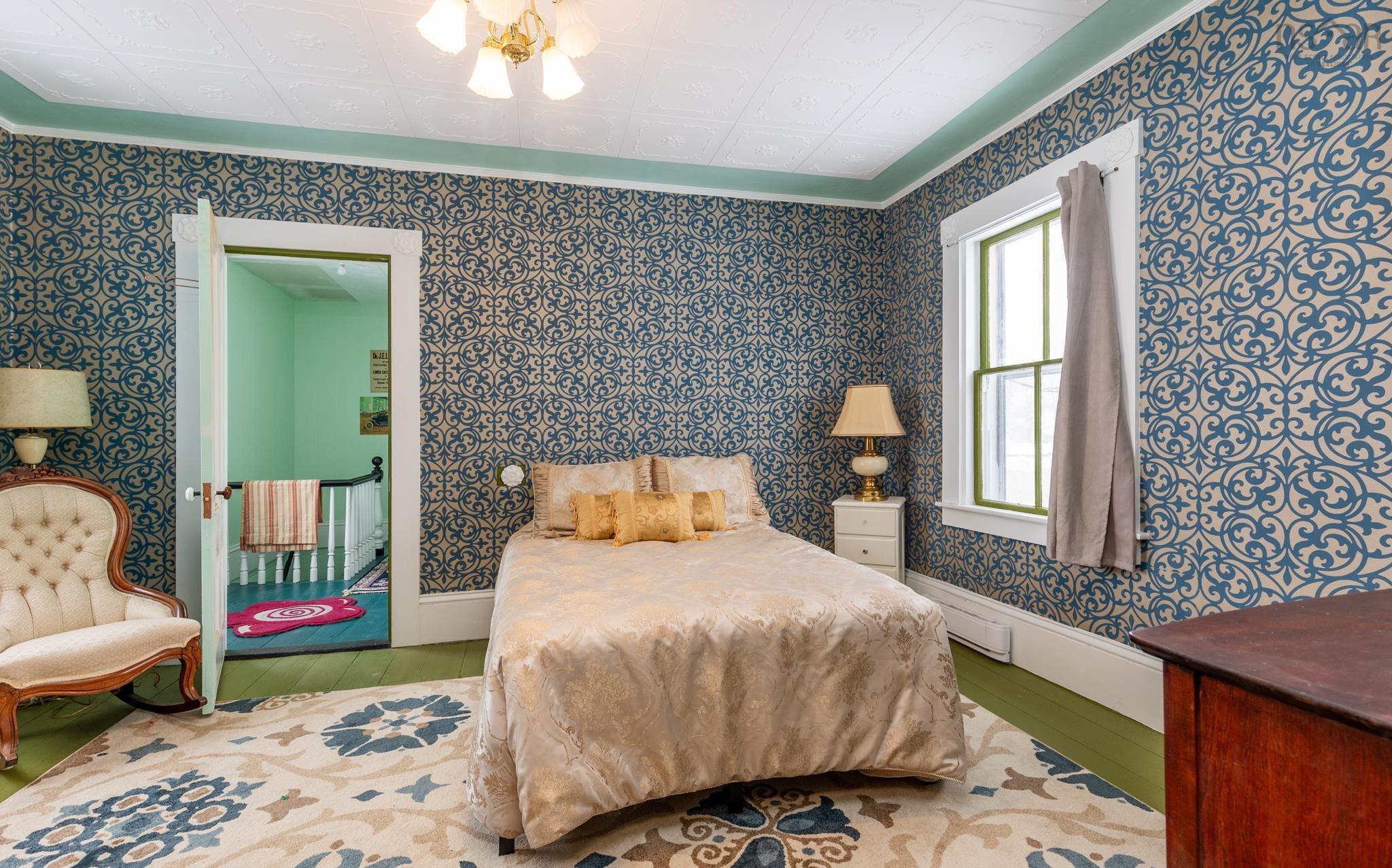 $375,000.00: 1124 Highway 335, Middle West Pubnico