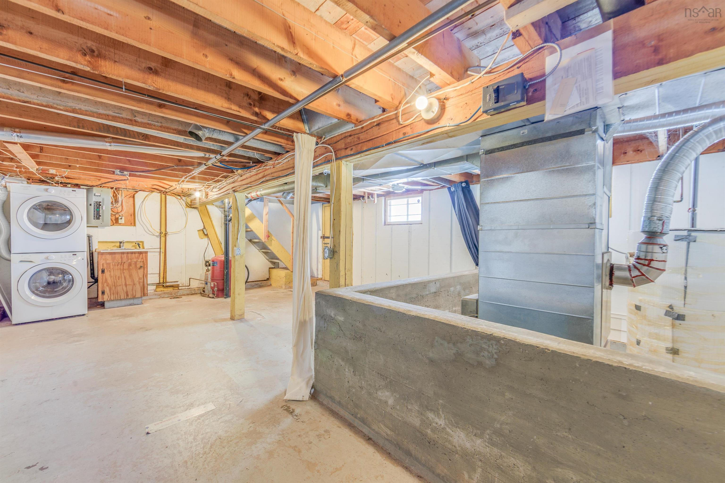 $209,900.00: 737 Salmon River Road, Murray Siding