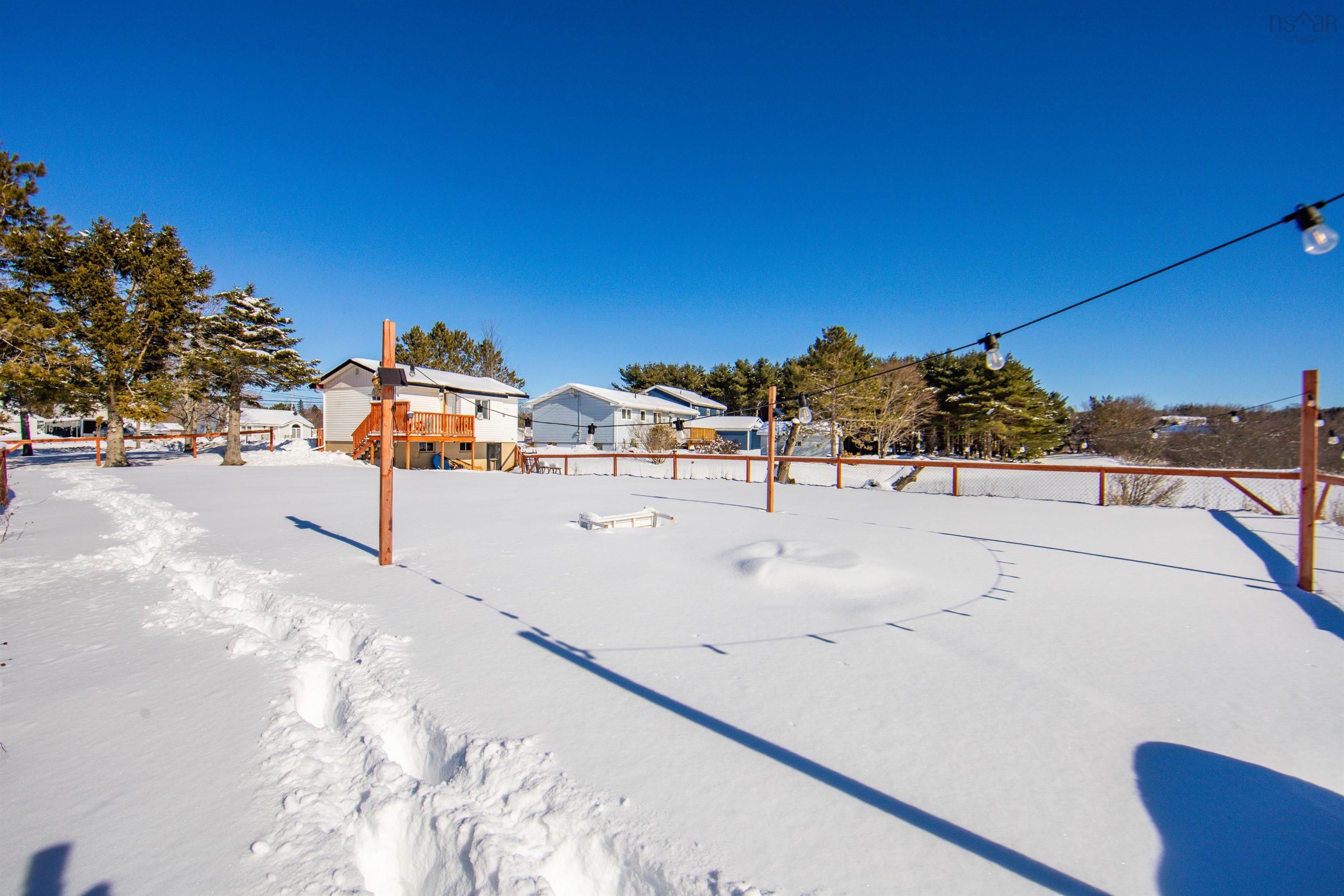 $209,900.00: 737 Salmon River Road, Murray Siding