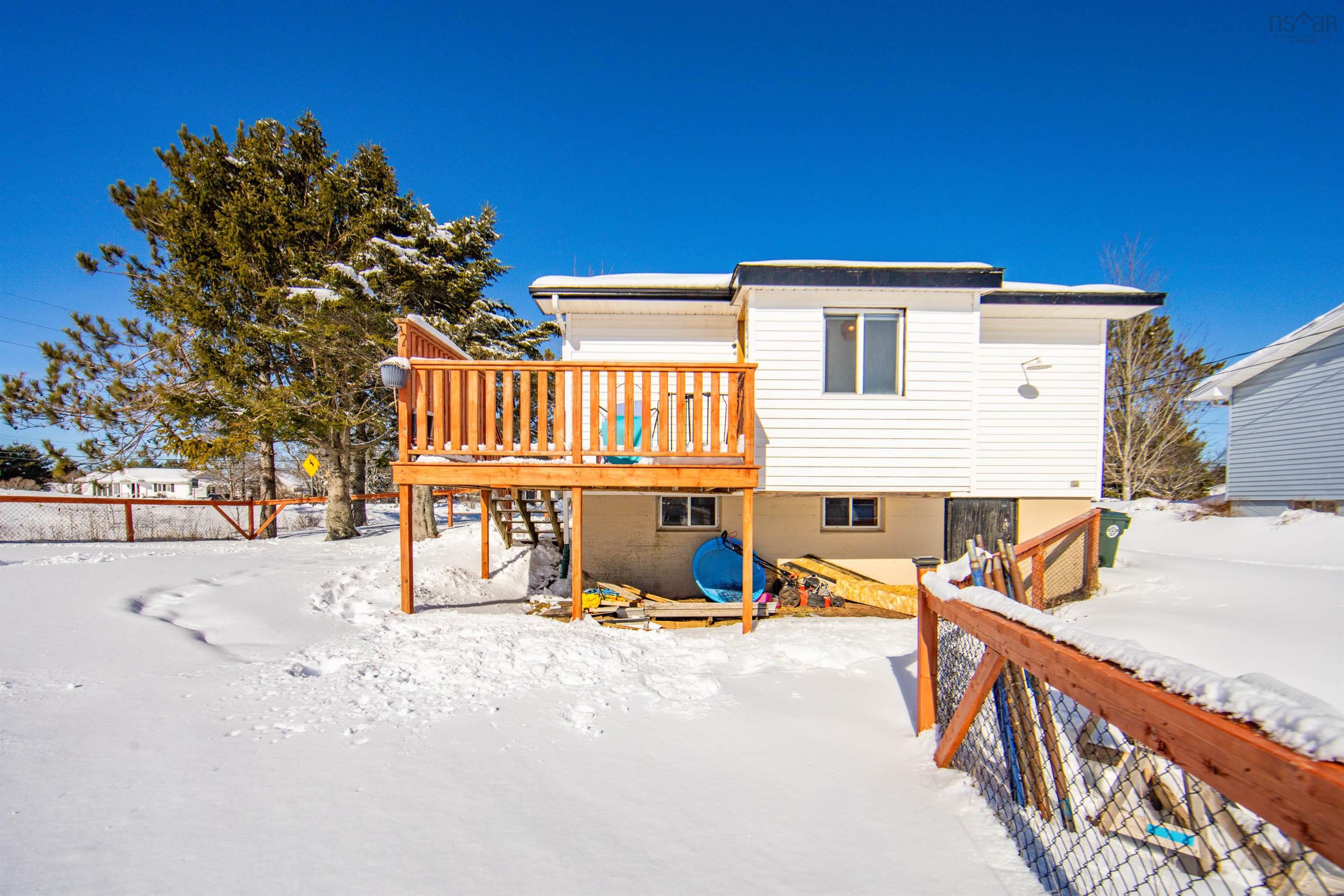 $209,900.00: 737 Salmon River Road, Murray Siding