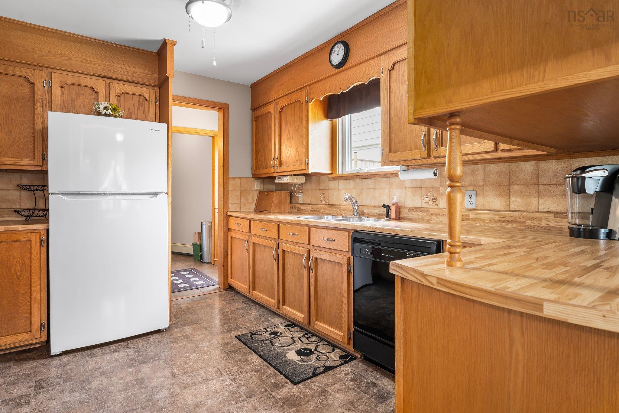 88 Armada Drive, Halifax, NS (MLS 202603032)