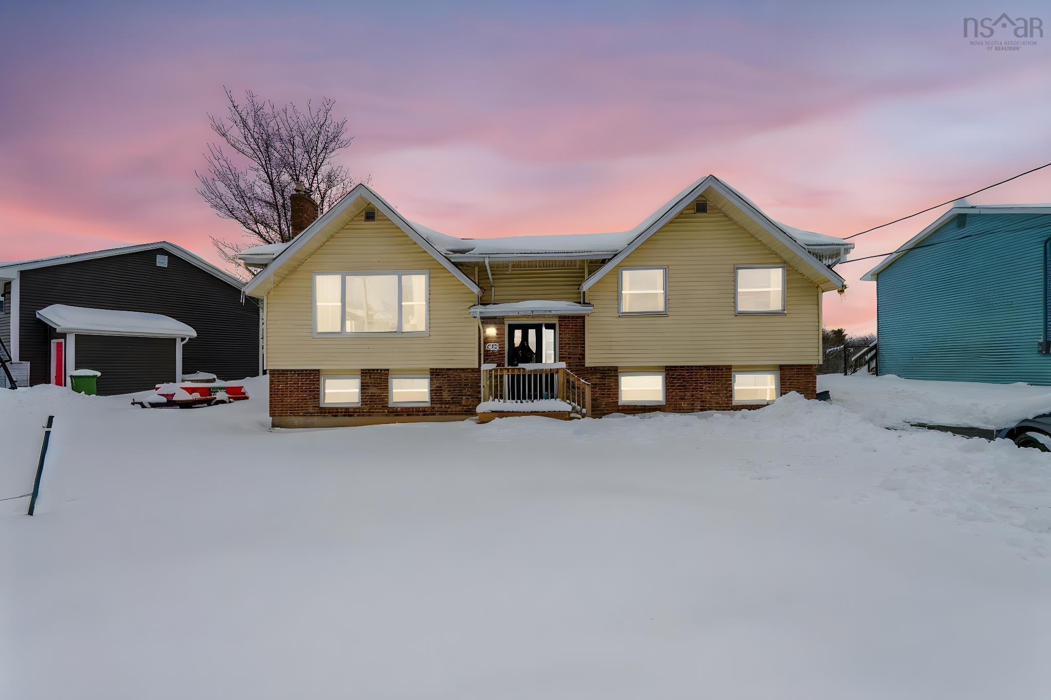 679 Basinview Drive, Bedford, NS (MLS 202603033)