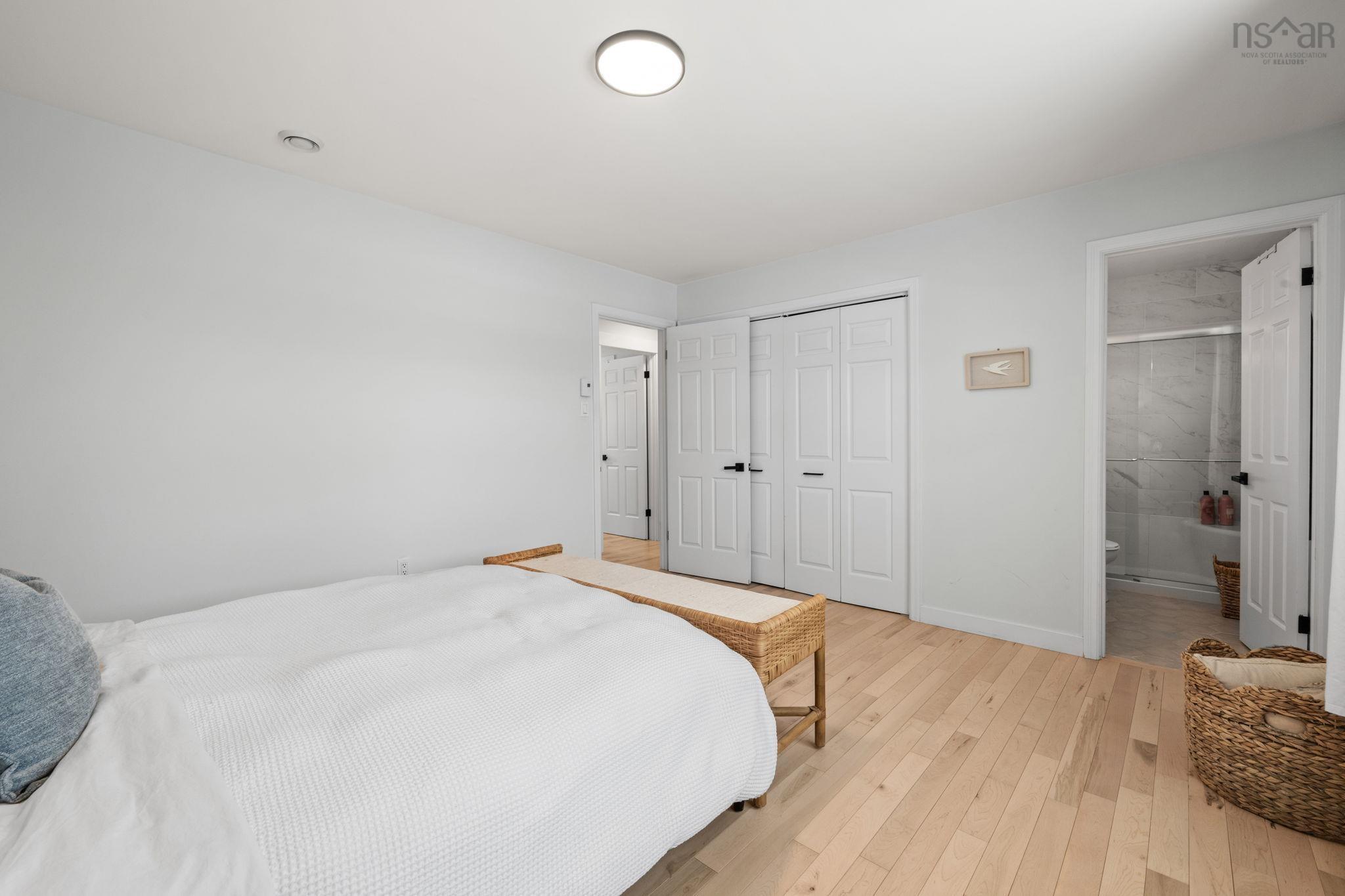 679 Basinview Drive, Bedford, NS (MLS 202603033)