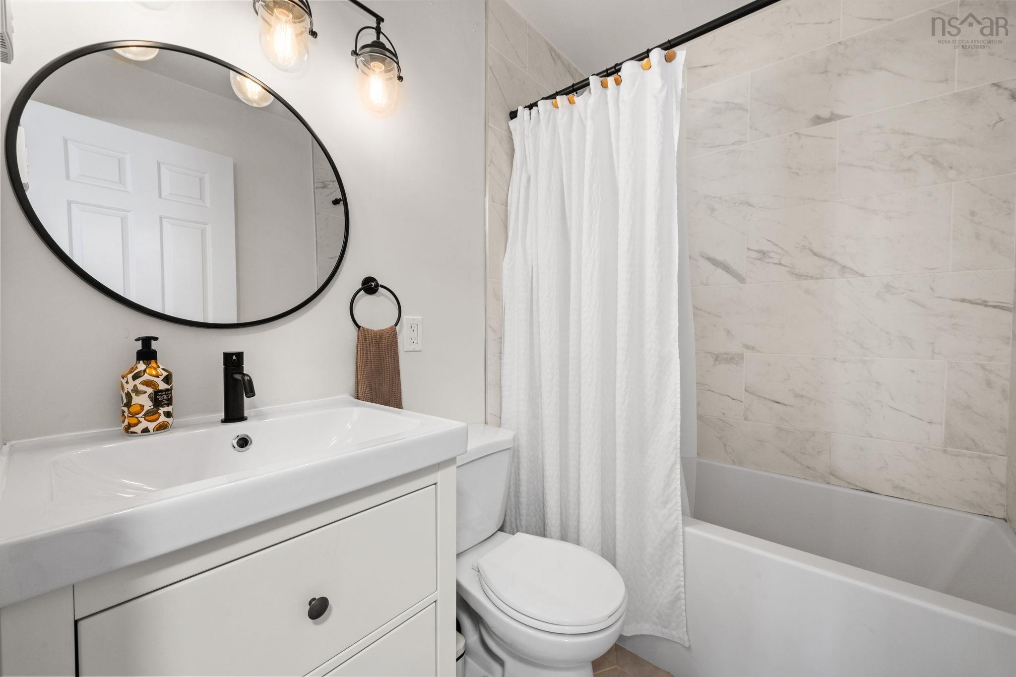 679 Basinview Drive, Bedford, NS (MLS 202603033)