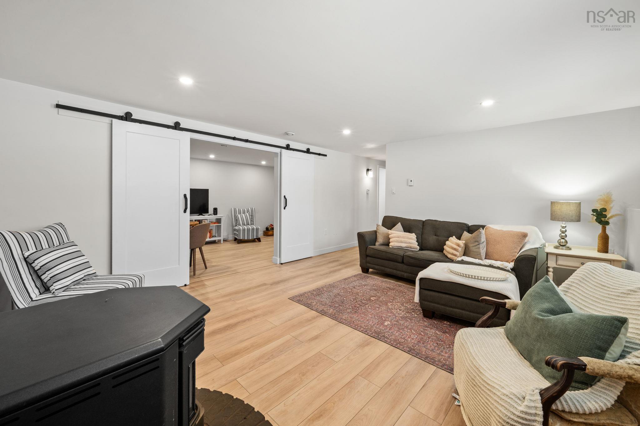 679 Basinview Drive, Bedford, NS (MLS 202603033)