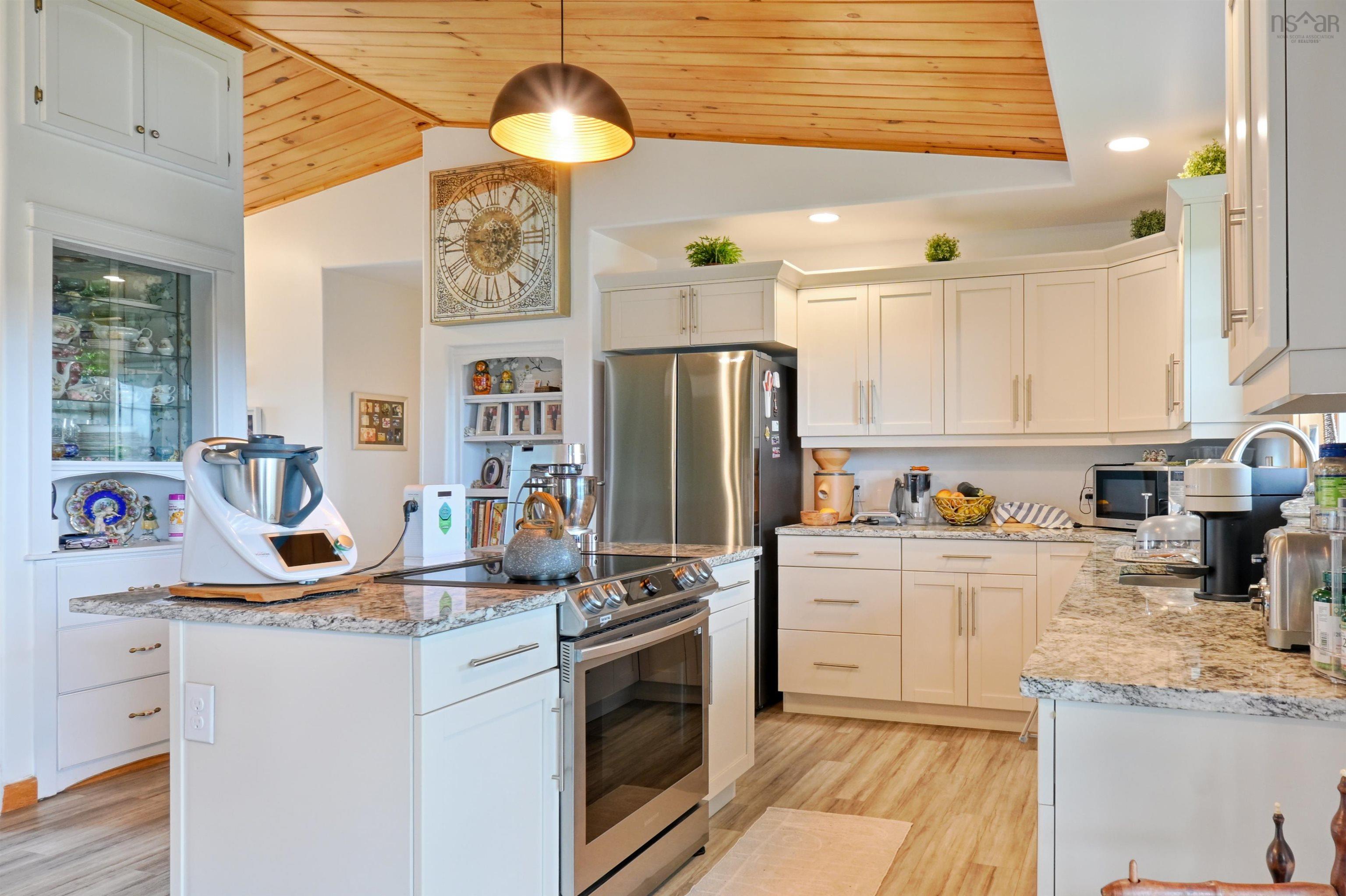 $699,000.00: 1757 St Peters Fourchu Road, Grand River