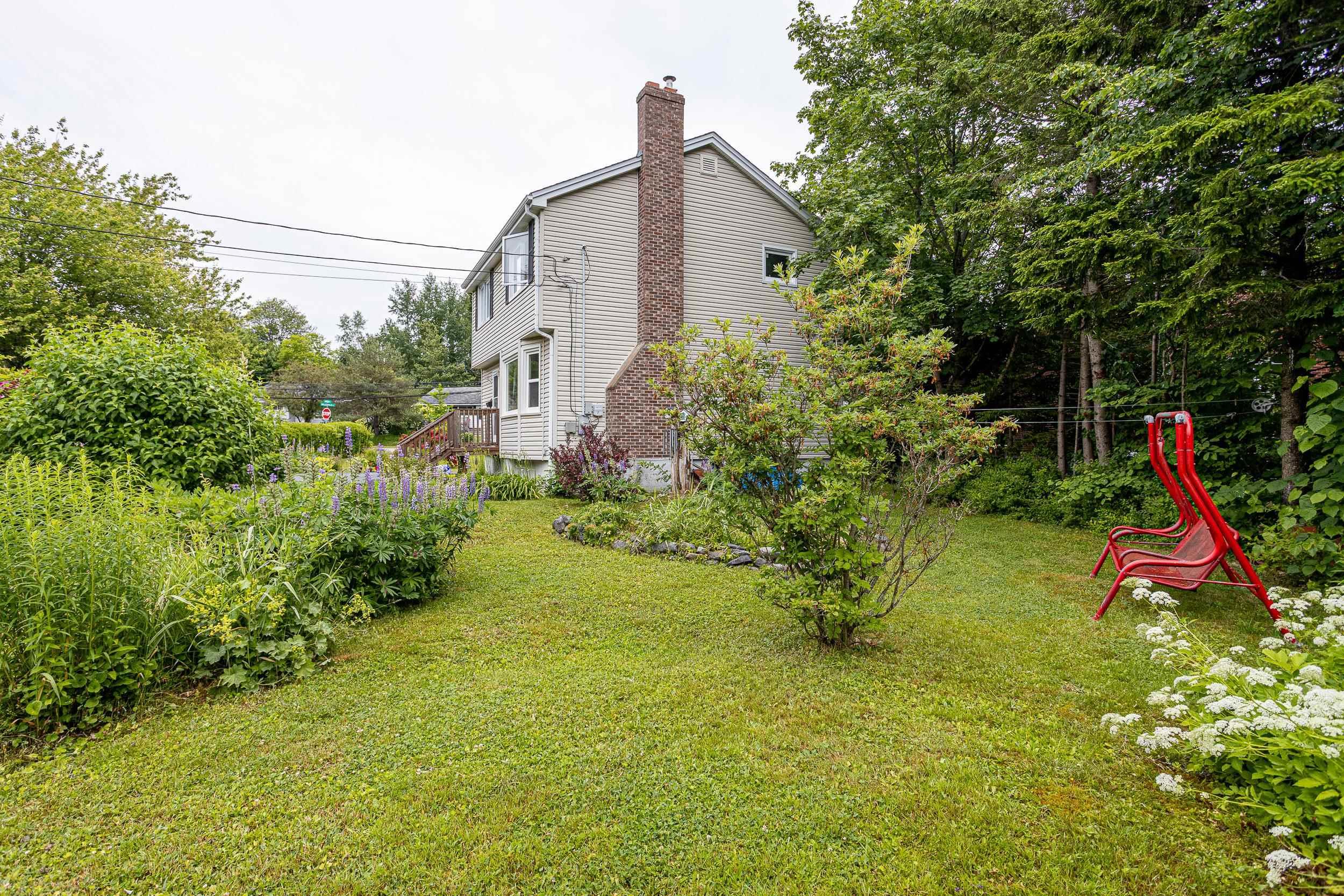 38 Lawson Avenue, Dartmouth, NS (MLS 202603035)