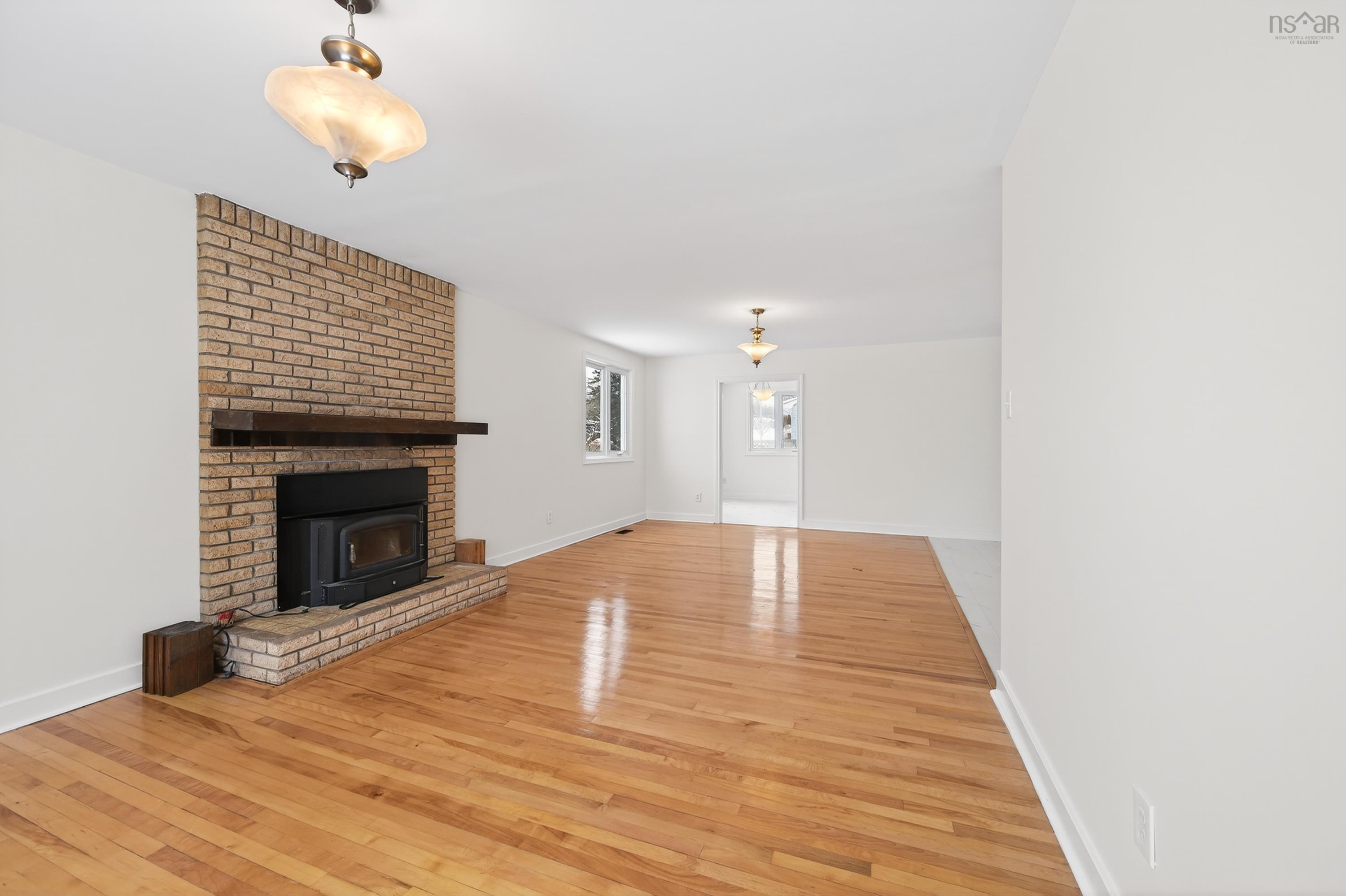 $349,000.00: 324 Newlands Avenue, Sydney