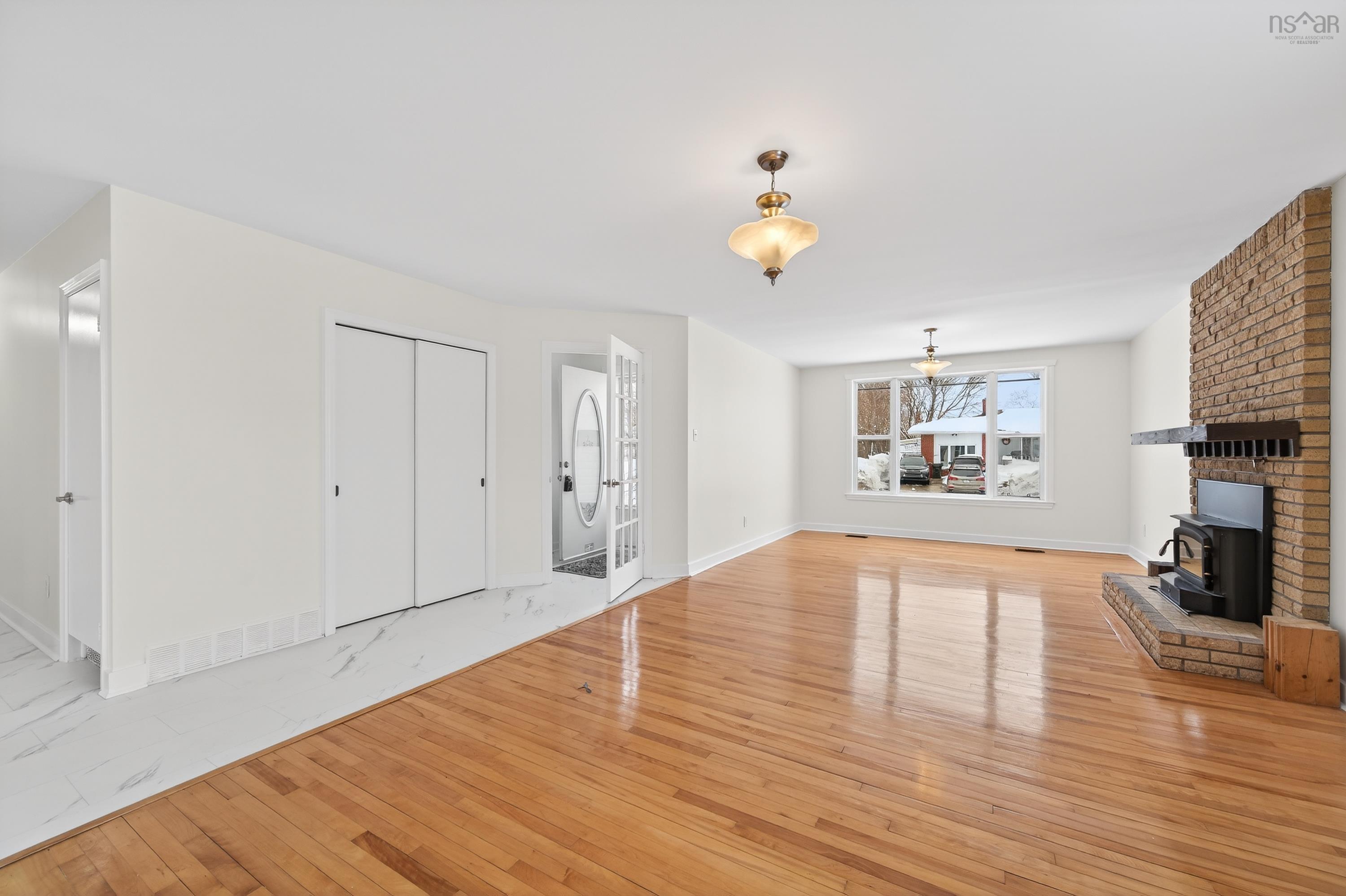 $349,000.00: 324 Newlands Avenue, Sydney