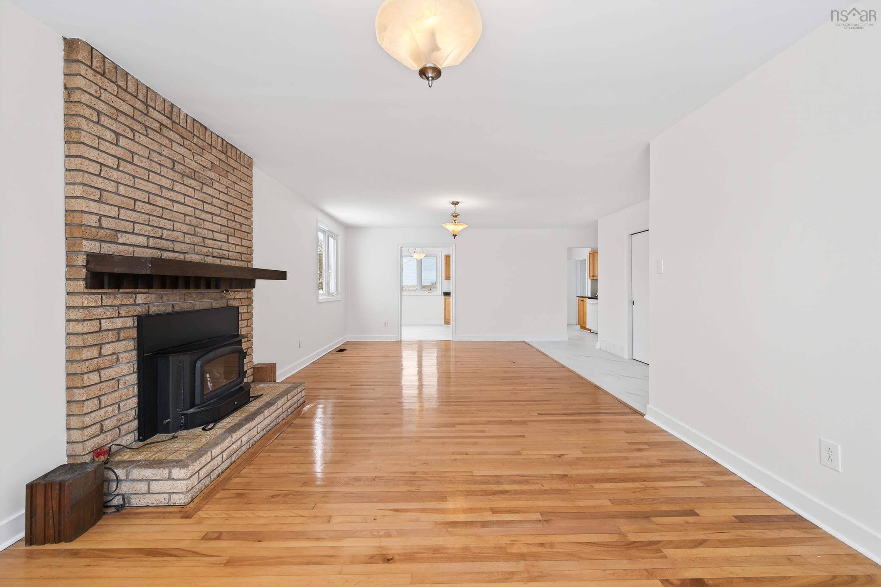 $349,000.00: 324 Newlands Avenue, Sydney