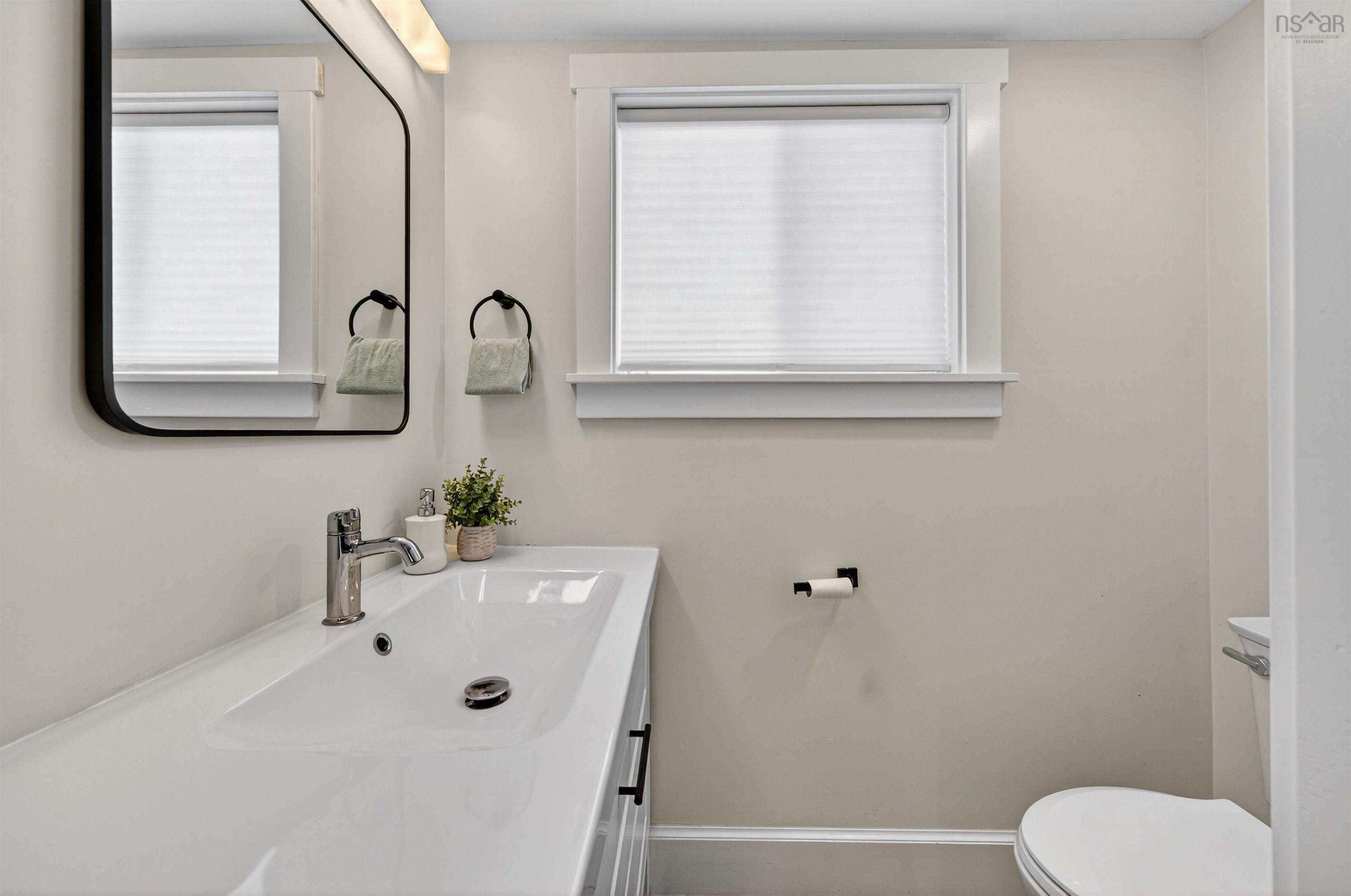 15 Sussex Street, Spryfield, NS (MLS 202603041)