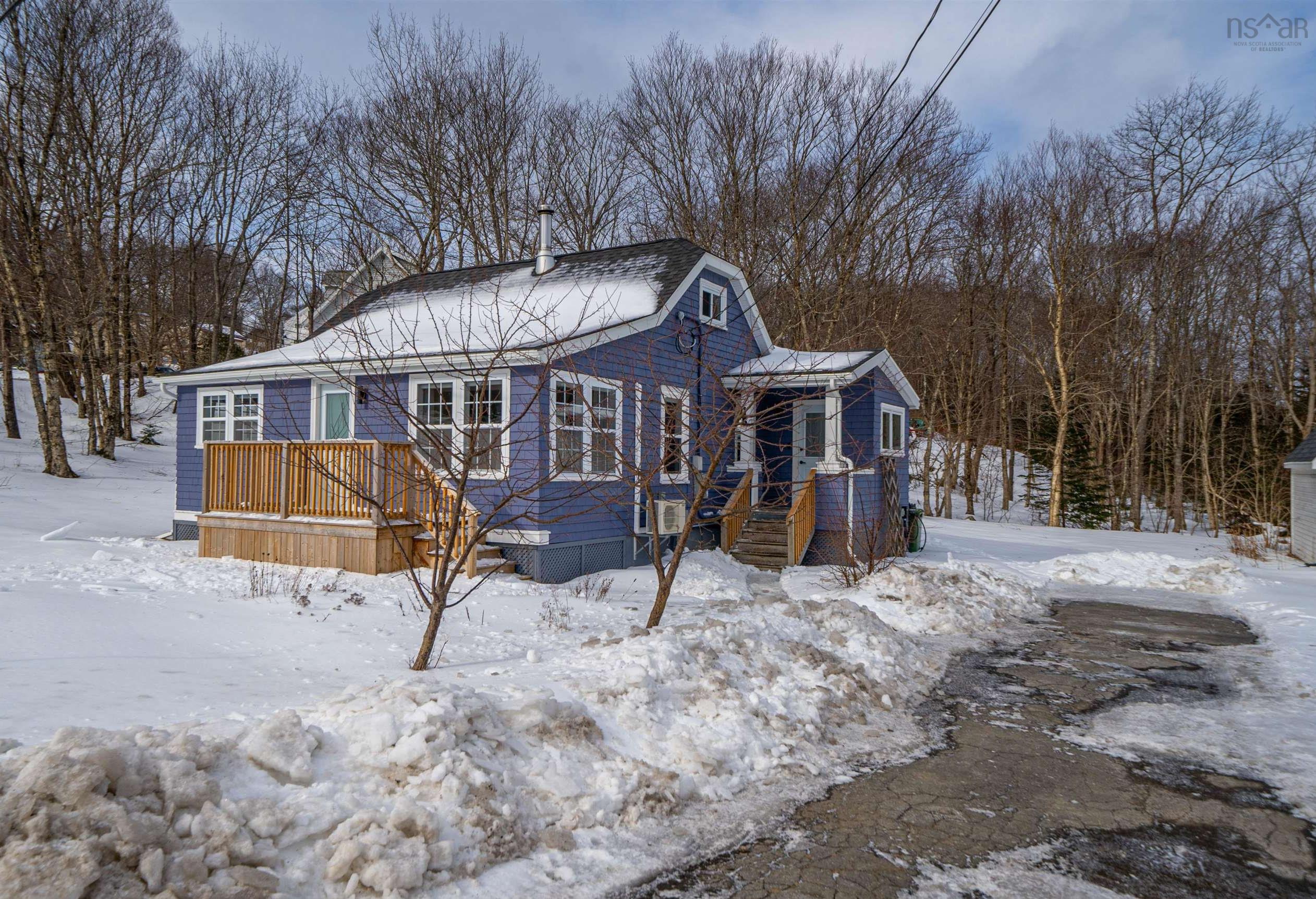 15 Sussex Street, Spryfield, NS (MLS 202603041)