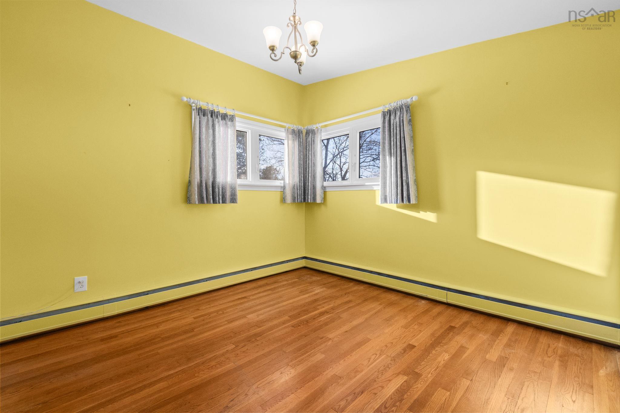 7082 Murdoch Avenue, Halifax, NS (MLS 202603044)