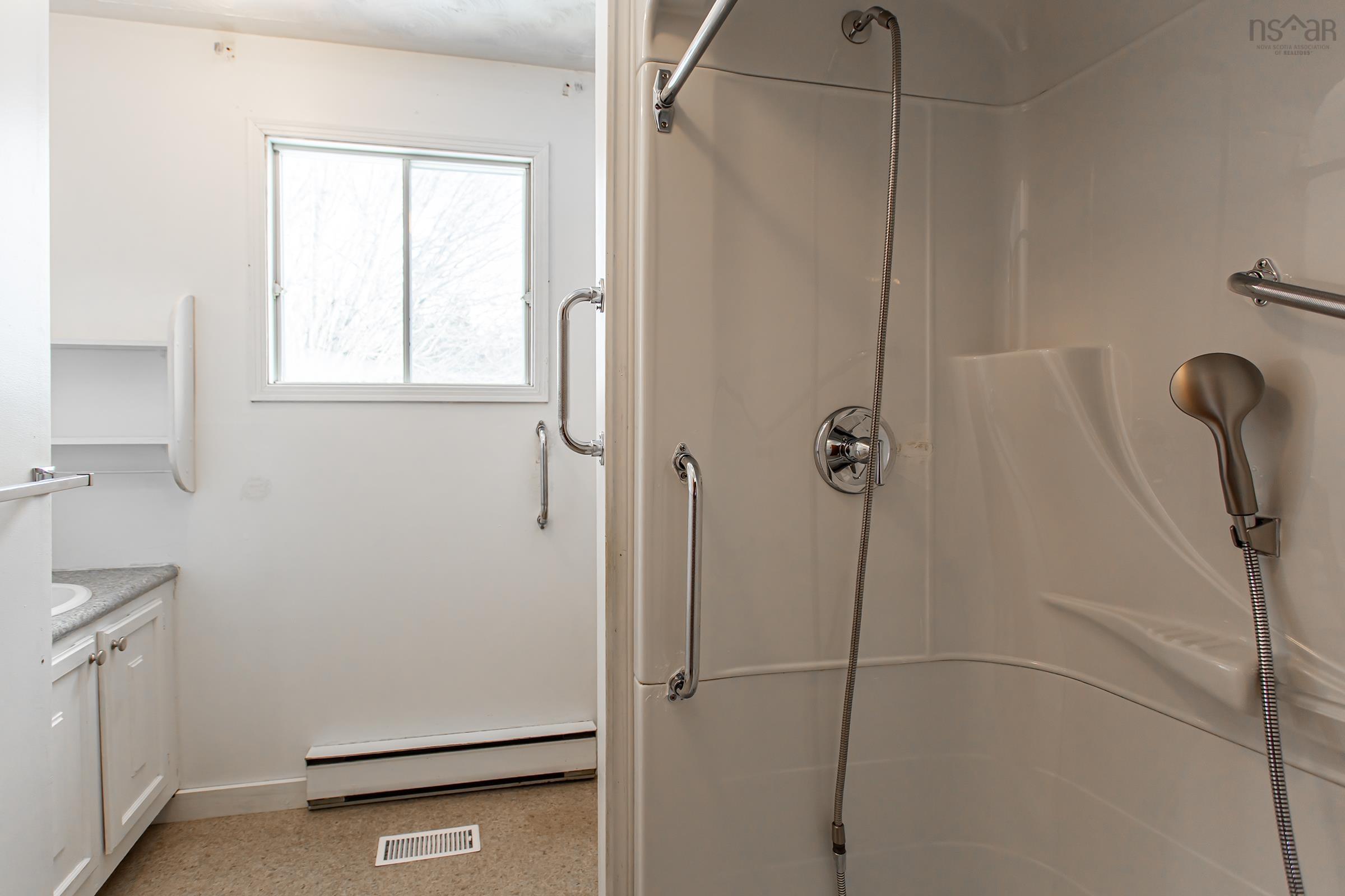 $239,000.00: 18 Baxter Avenue, Nictaux