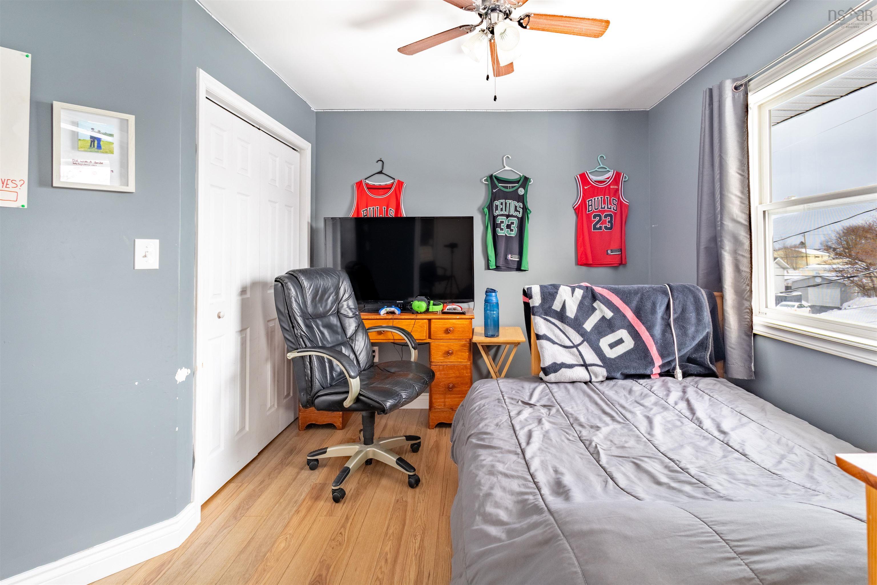 $399,000.00: 661 Willow Street, New Waterford