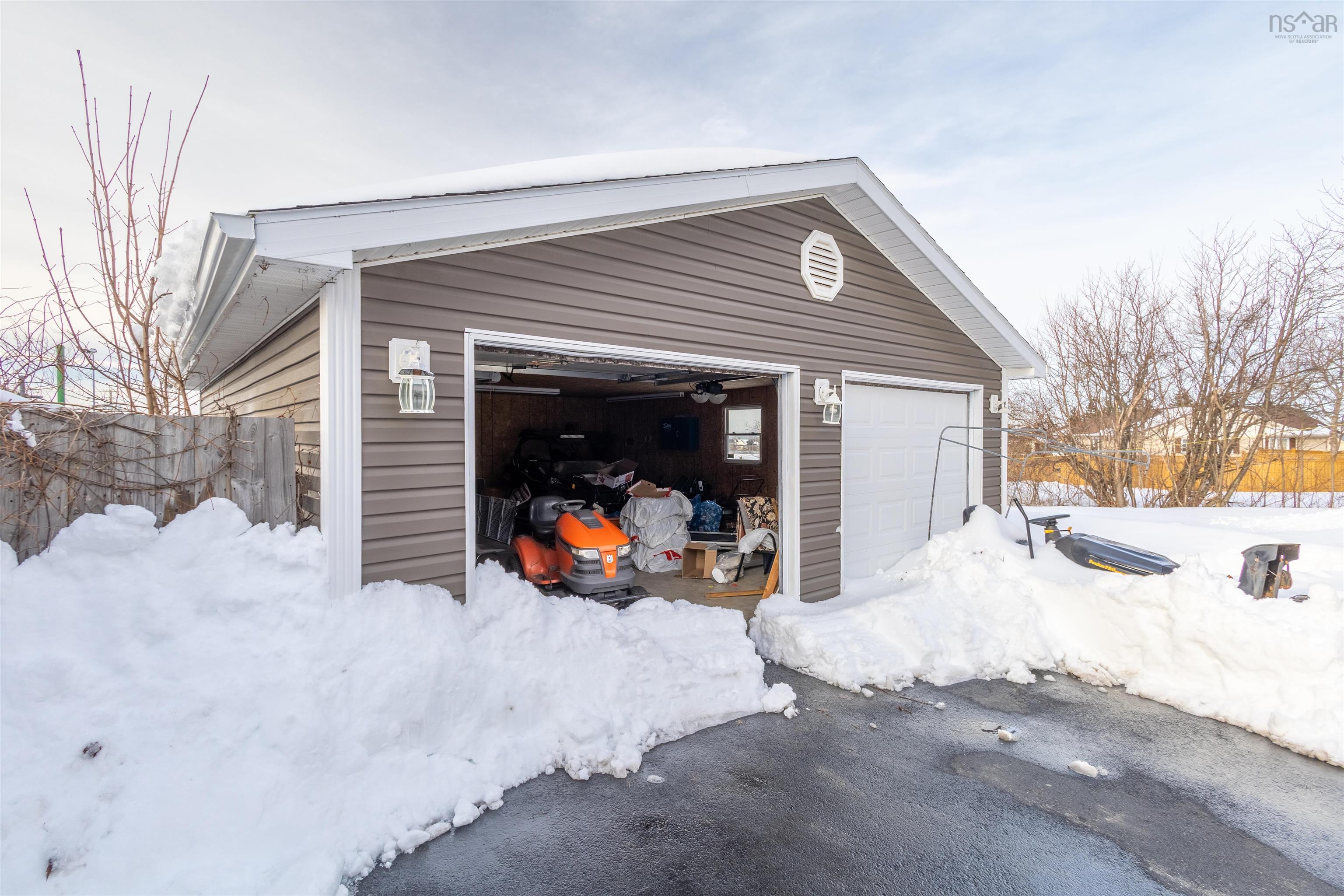 $399,000.00: 661 Willow Street, New Waterford