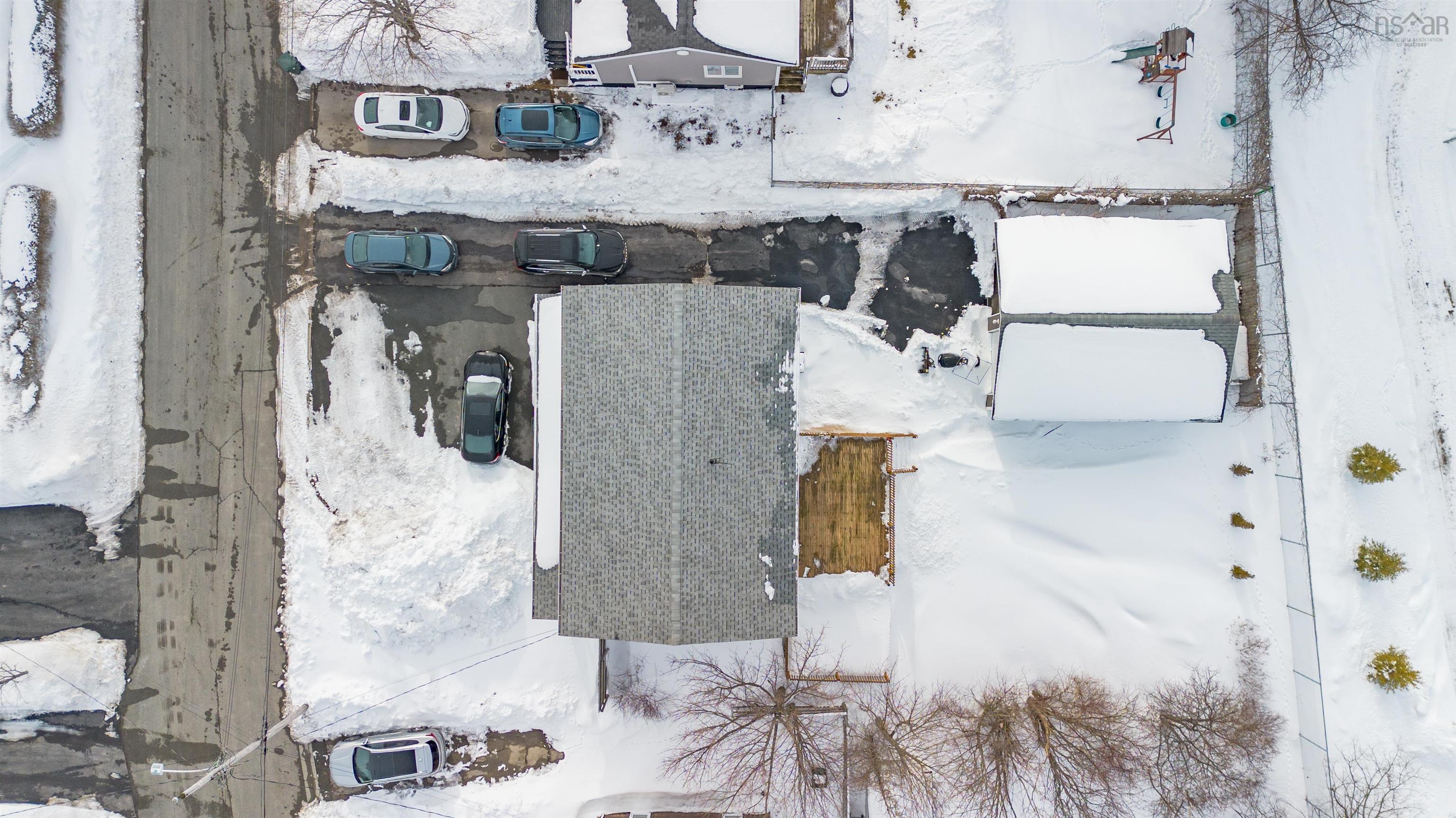 $399,000.00: 661 Willow Street, New Waterford