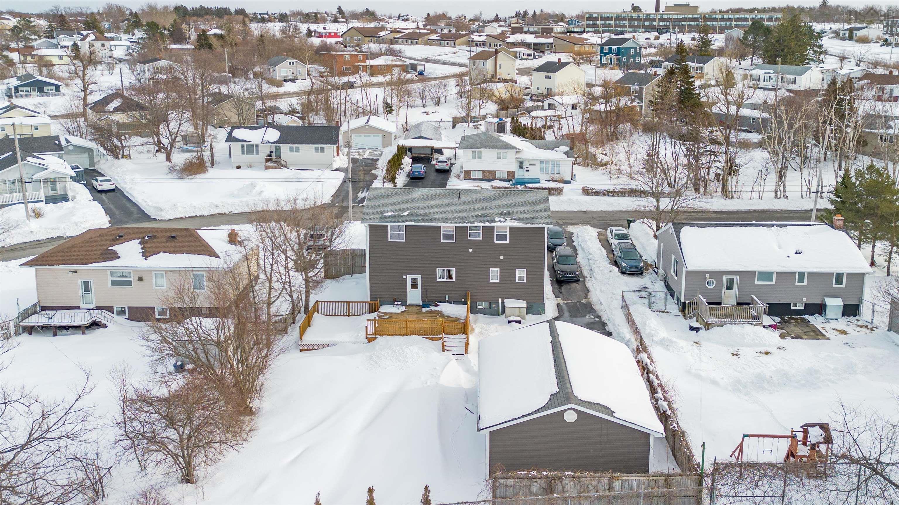 $399,000.00: 661 Willow Street, New Waterford