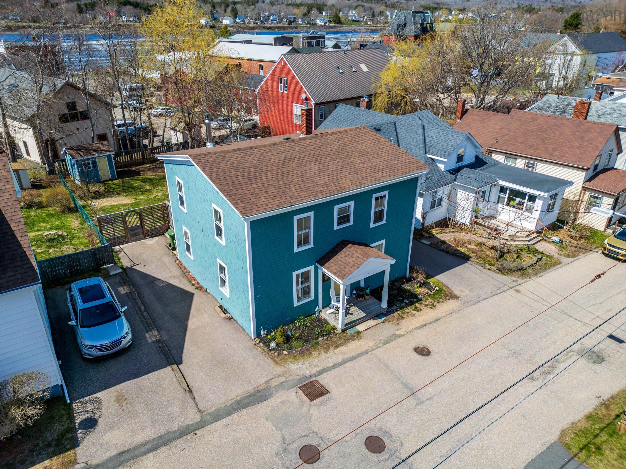 $450,000.00: 37 St James Street, Annapolis Royal