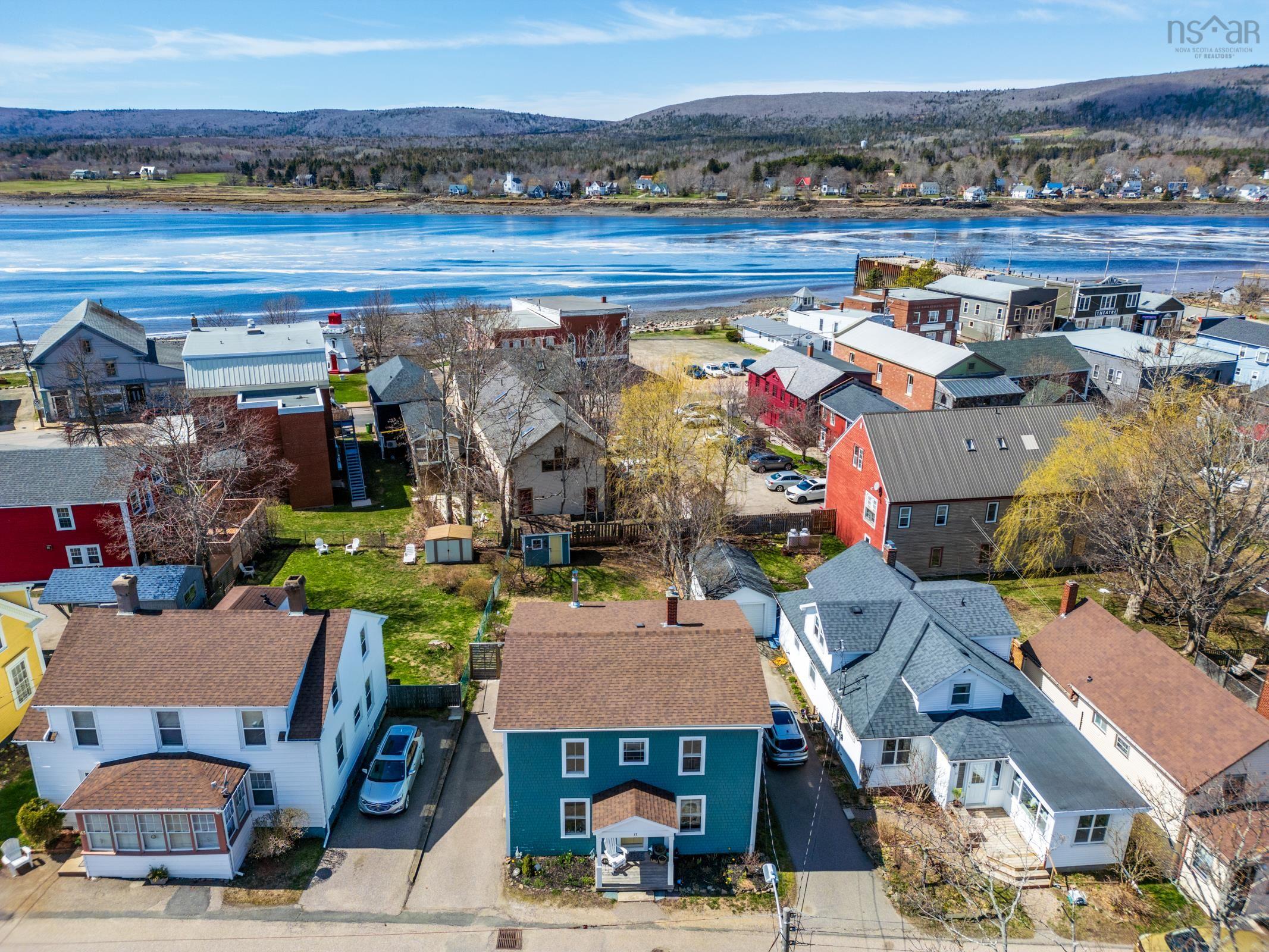 $450,000.00: 37 St James Street, Annapolis Royal