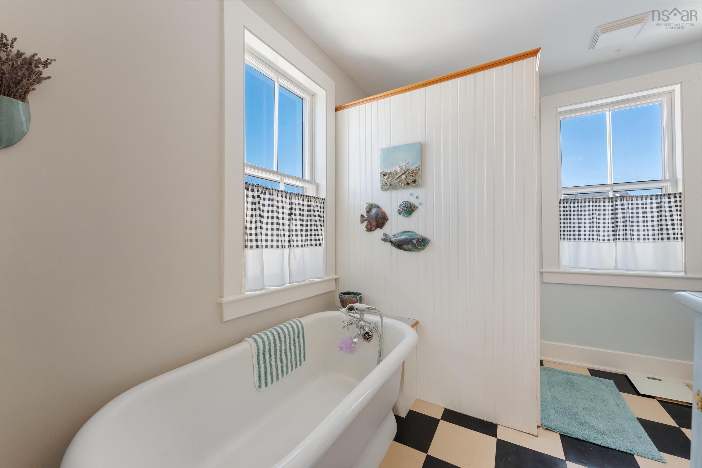 $450,000.00: 37 St James Street, Annapolis Royal