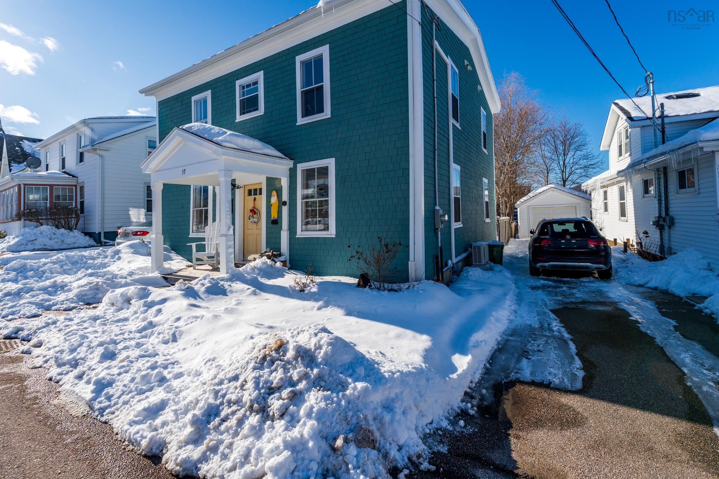 $450,000.00: 37 St James Street, Annapolis Royal