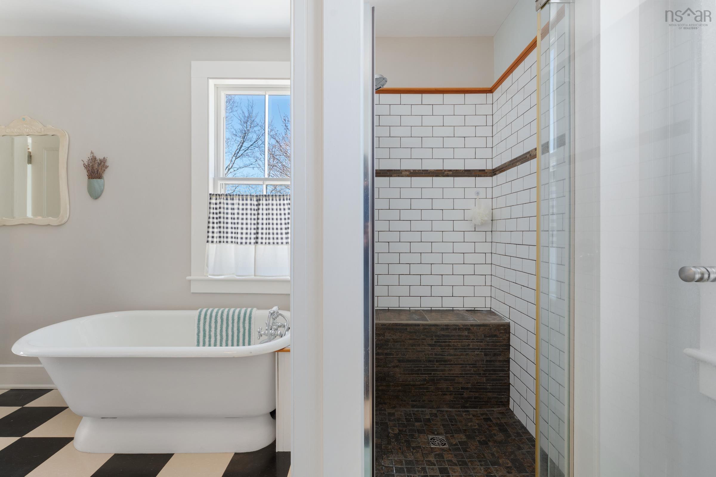 $450,000.00: 37 St James Street, Annapolis Royal