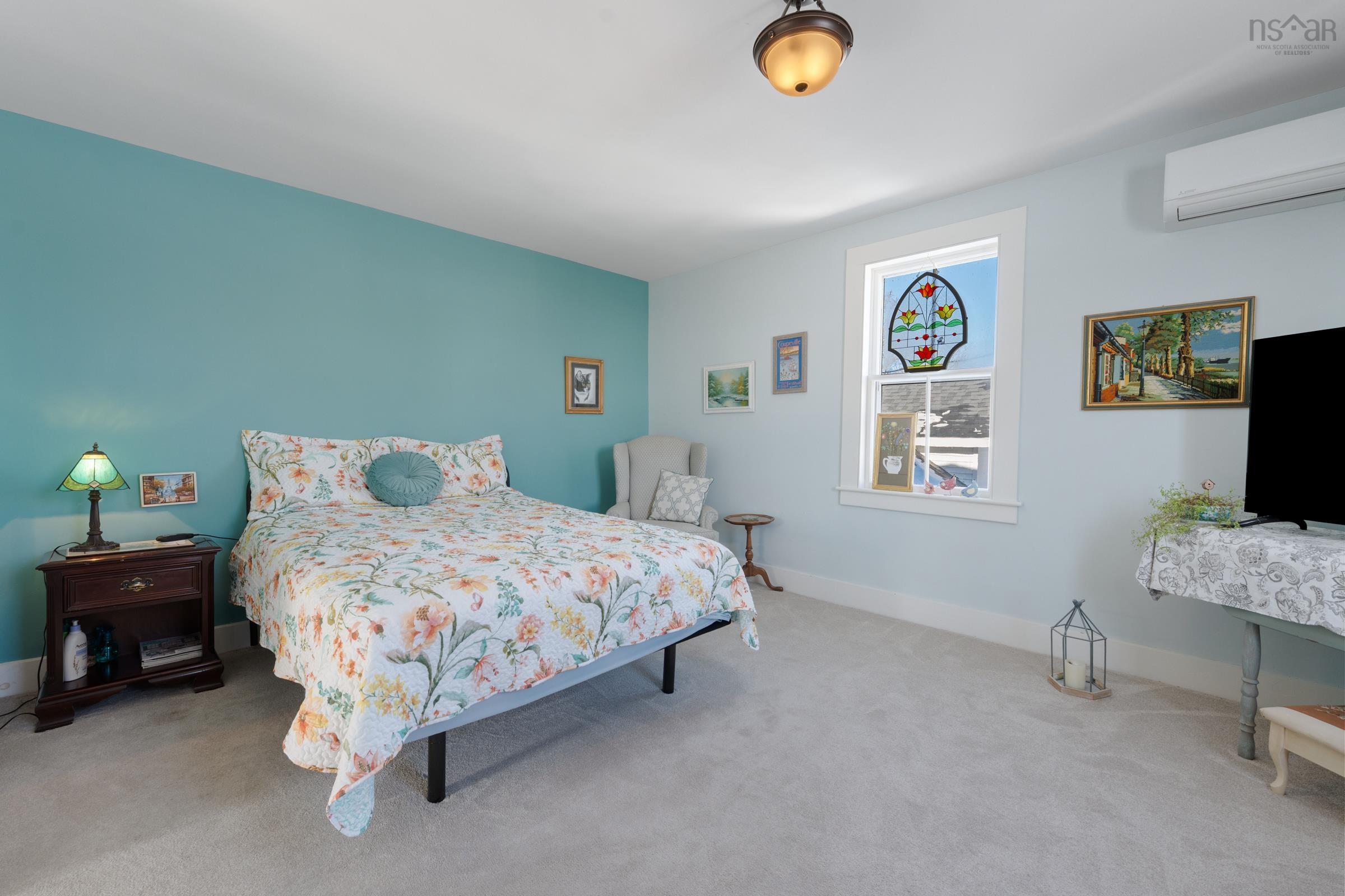 $450,000.00: 37 St James Street, Annapolis Royal
