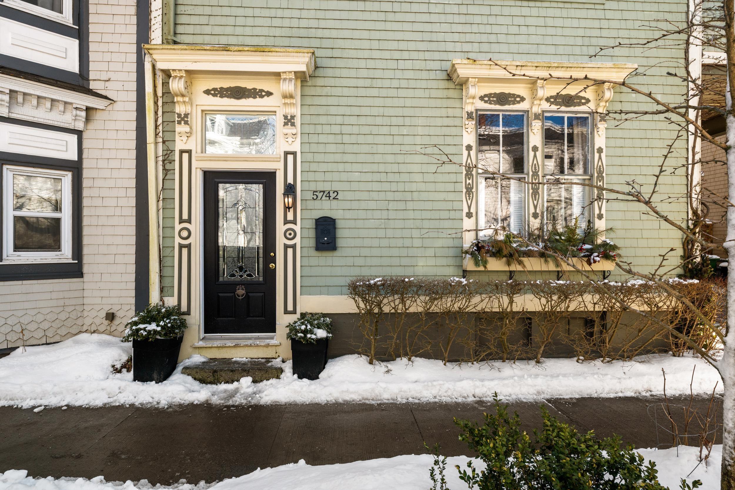 $1,149,900.00: 5742 Victoria Road, Halifax