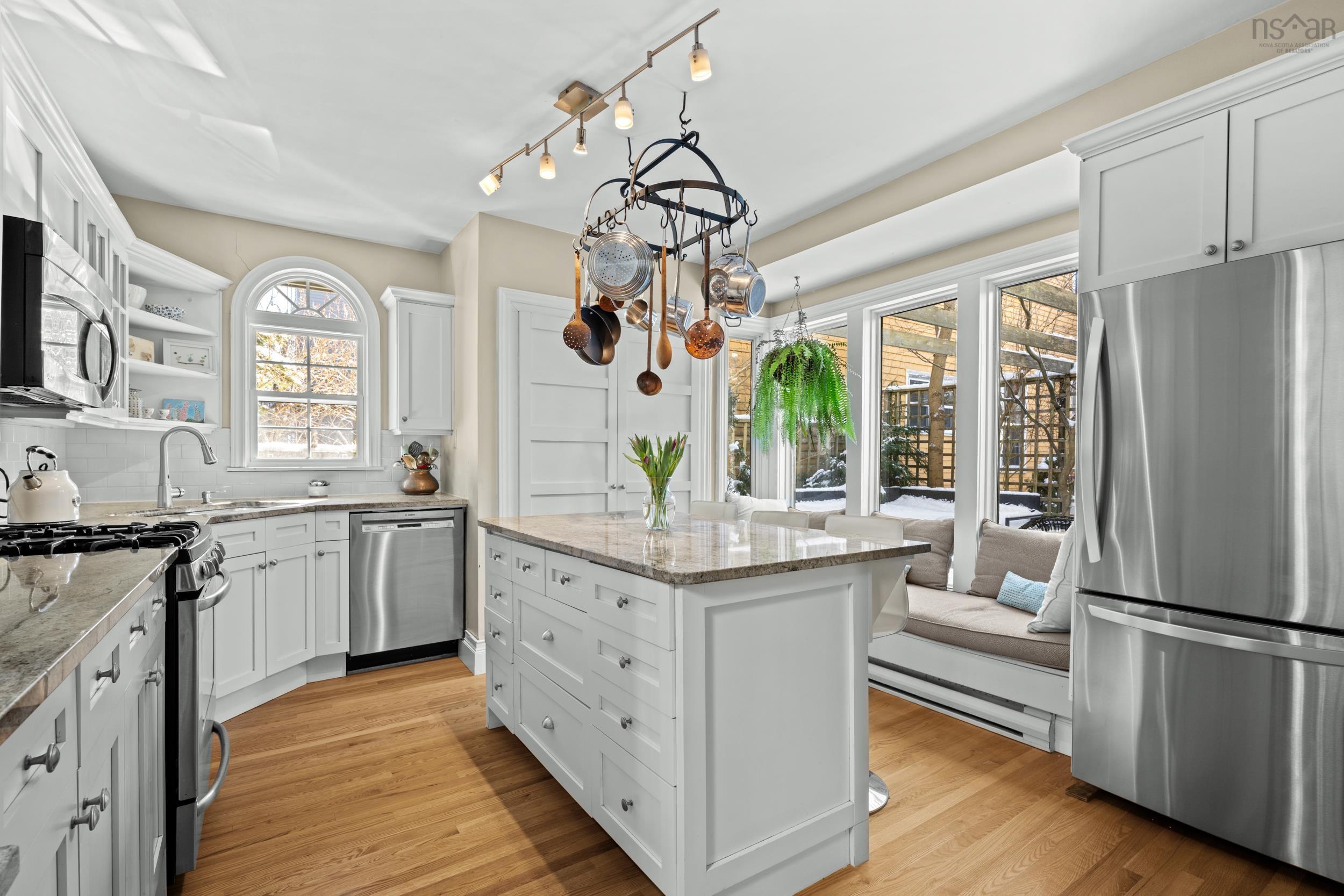 $1,149,900.00: 5742 Victoria Road, Halifax