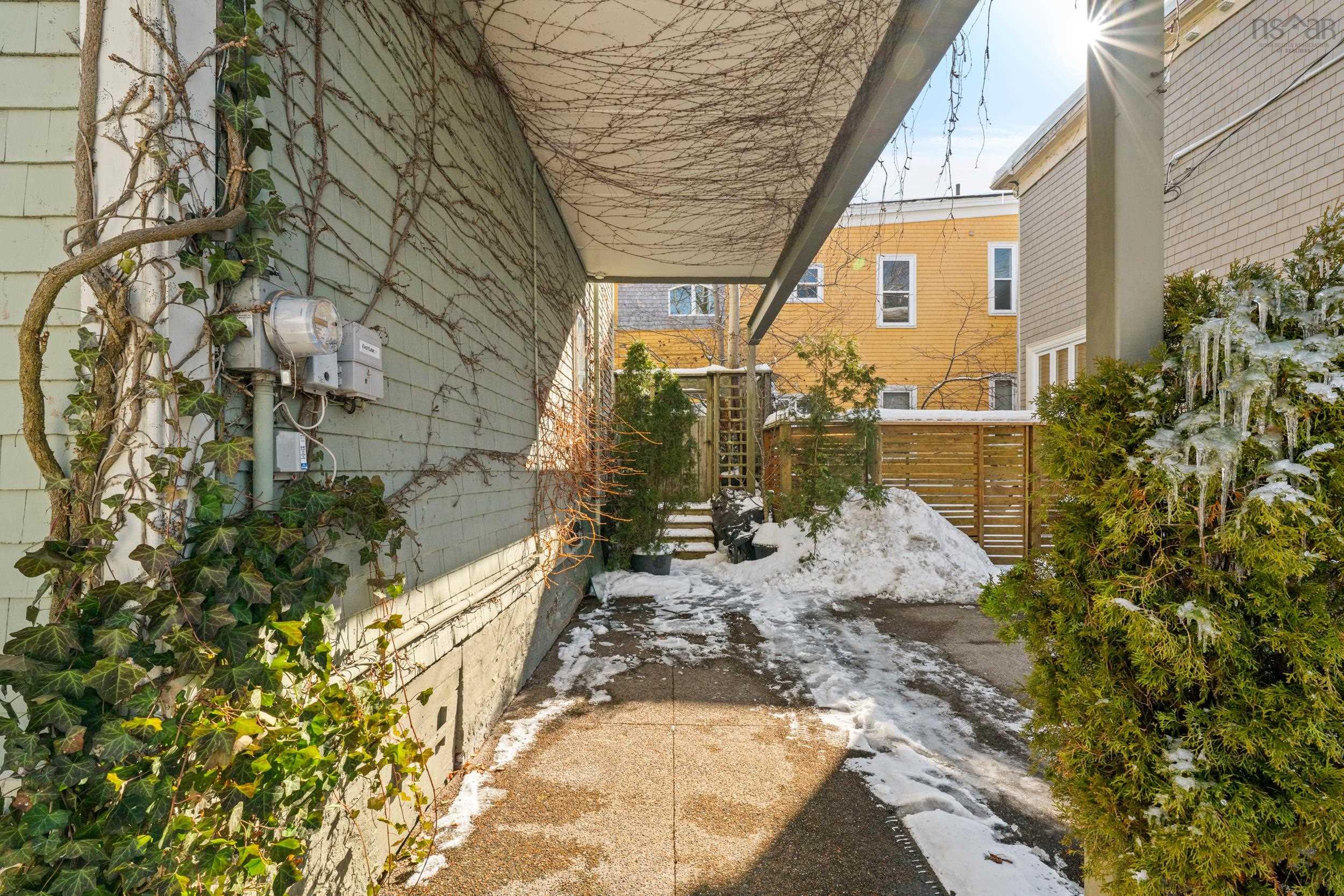 $1,149,900.00: 5742 Victoria Road, Halifax