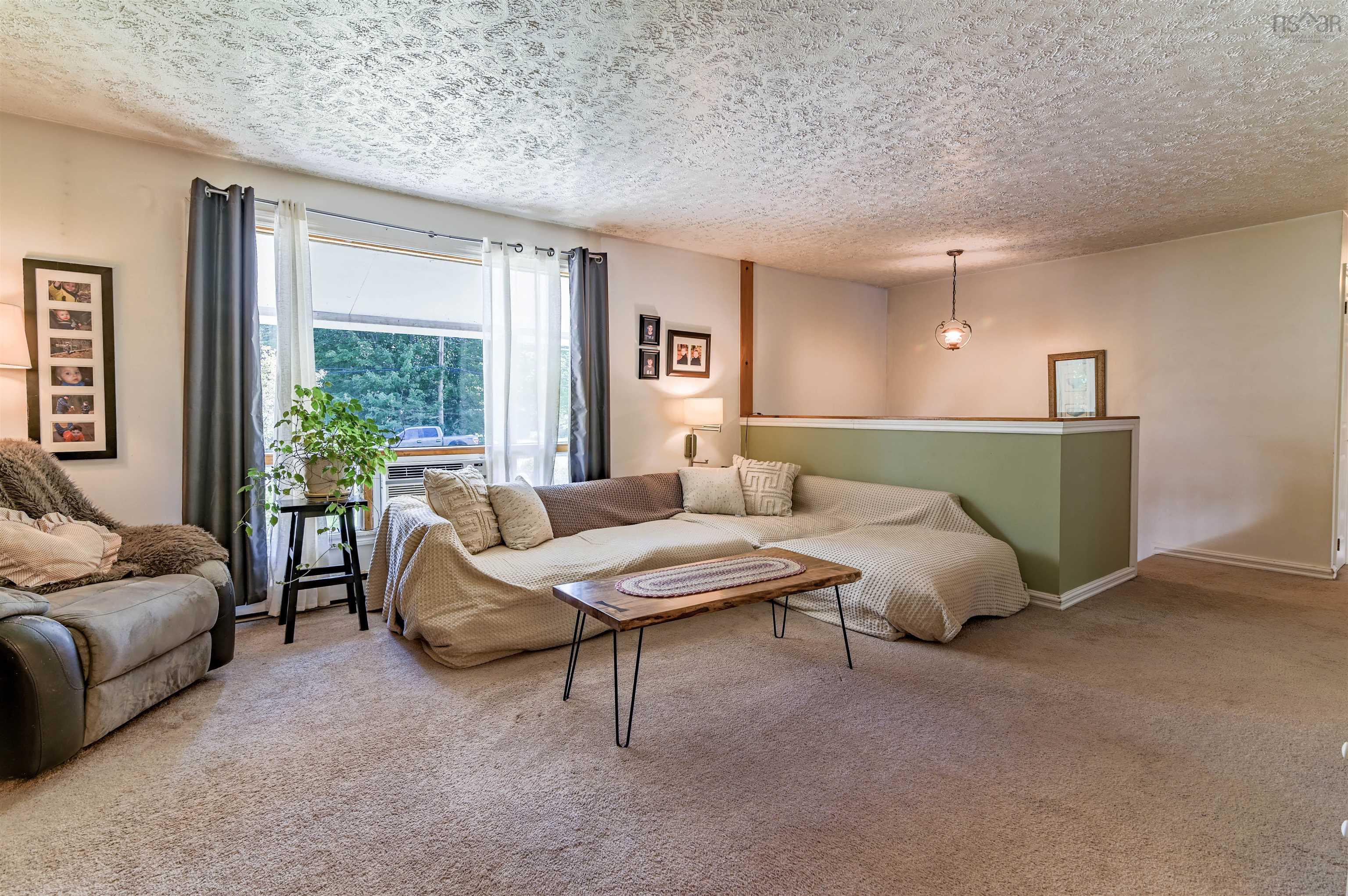 $629,900.00: 1353 Pinecrest Drive, Coldbrook